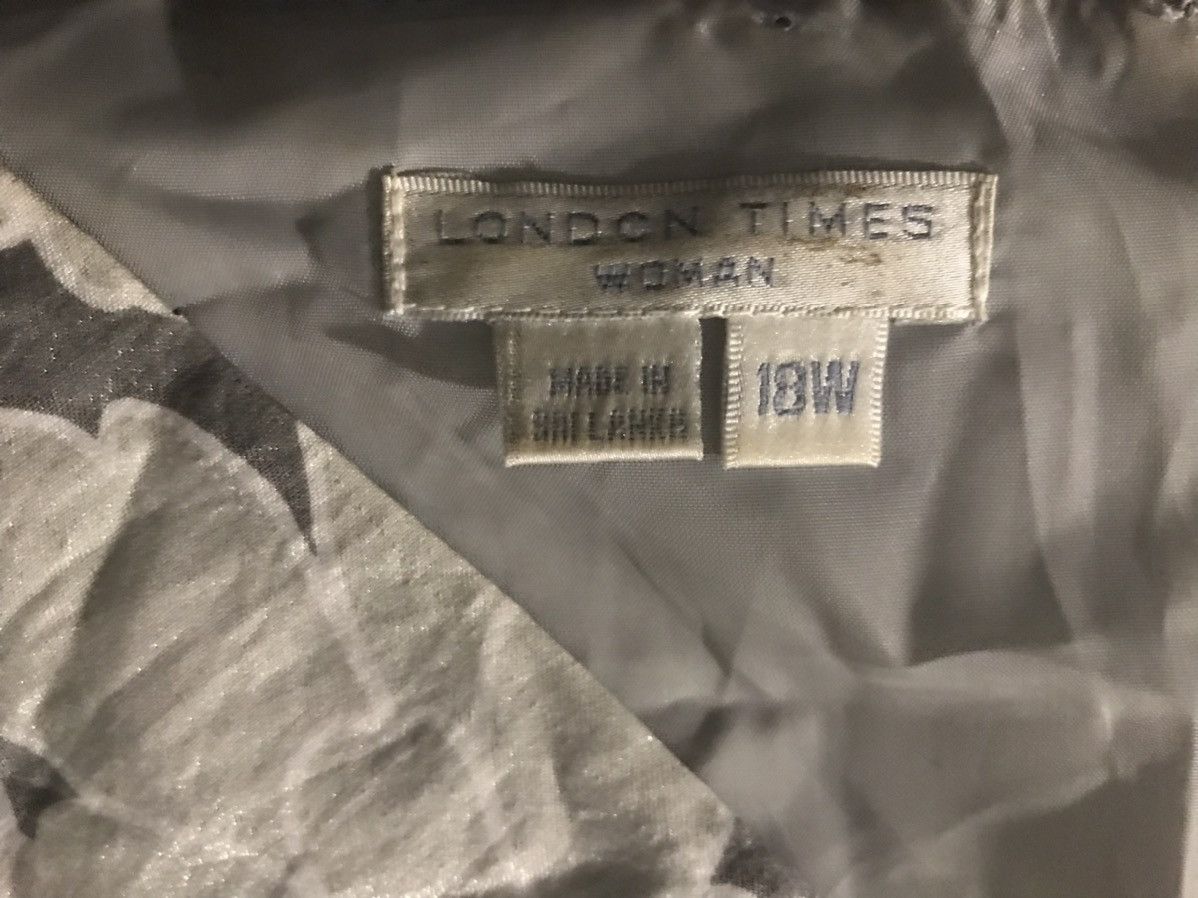 Other London times women’s V neck dress Size XXL / US 16-18 / IT 52-54 - 4 Thumbnail