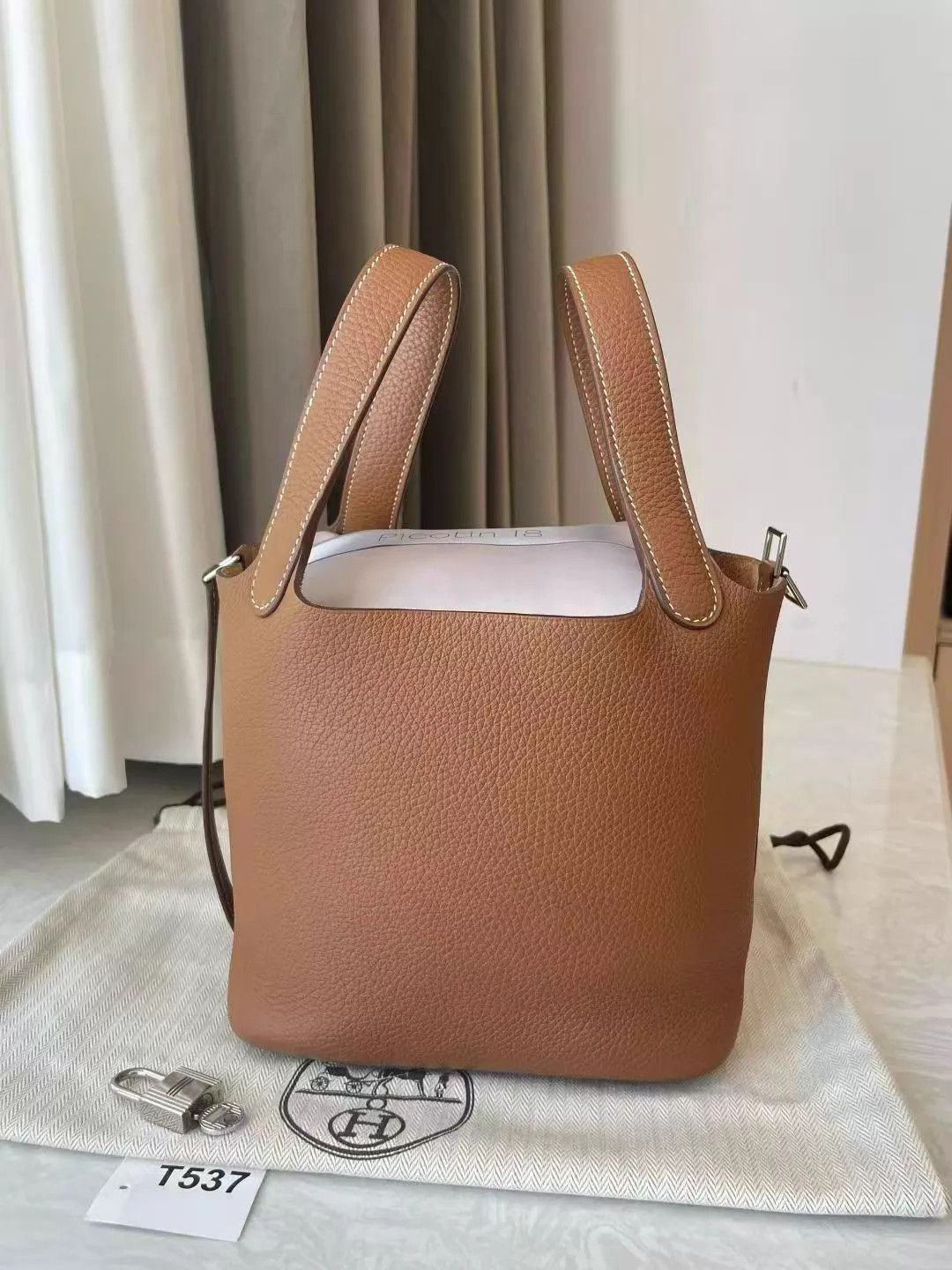 Hermes Hermès Picotin 18 Taupe New Y Stamp Dust Bag Key T537 Size ONE SIZE - 5 Thumbnail