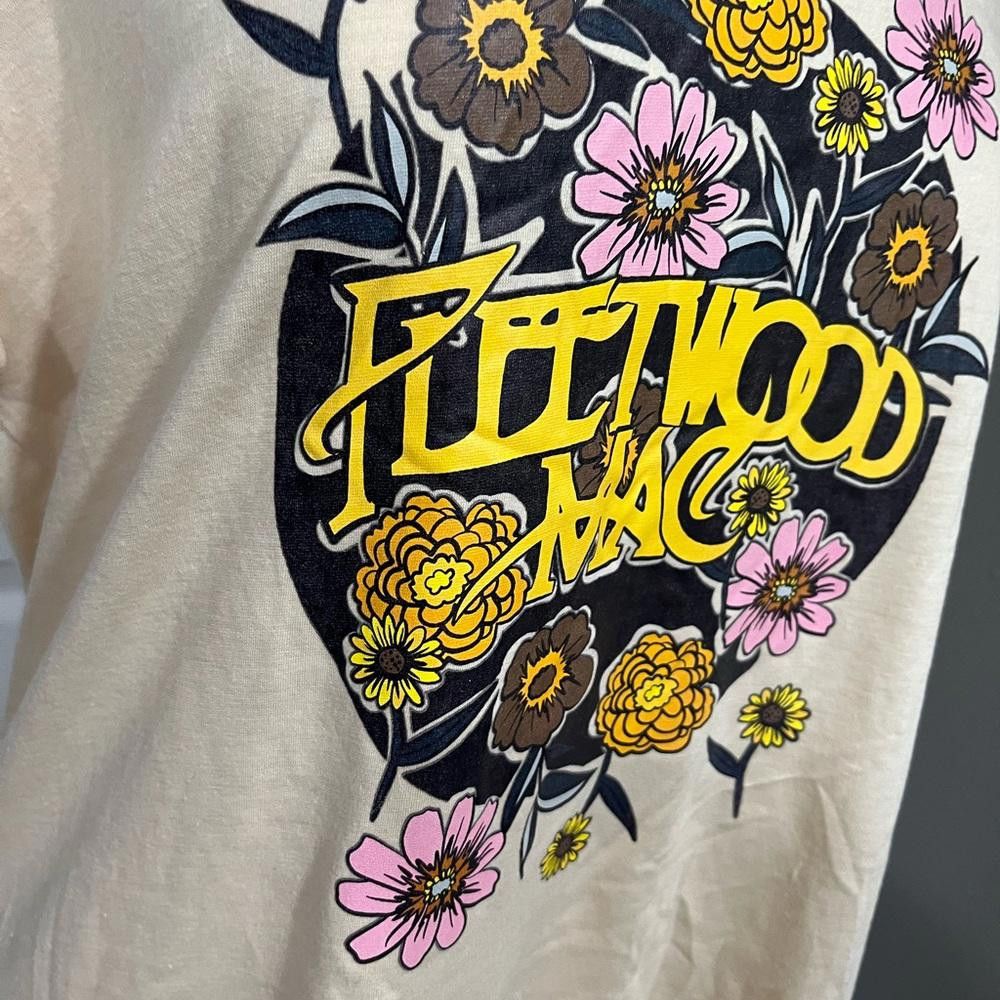 Designer Fleetwood Mac T-shirt Band Tee Fleetwood Mac shirt Size XL / US 12-14 / IT 48-50 - 3 Thumbnail