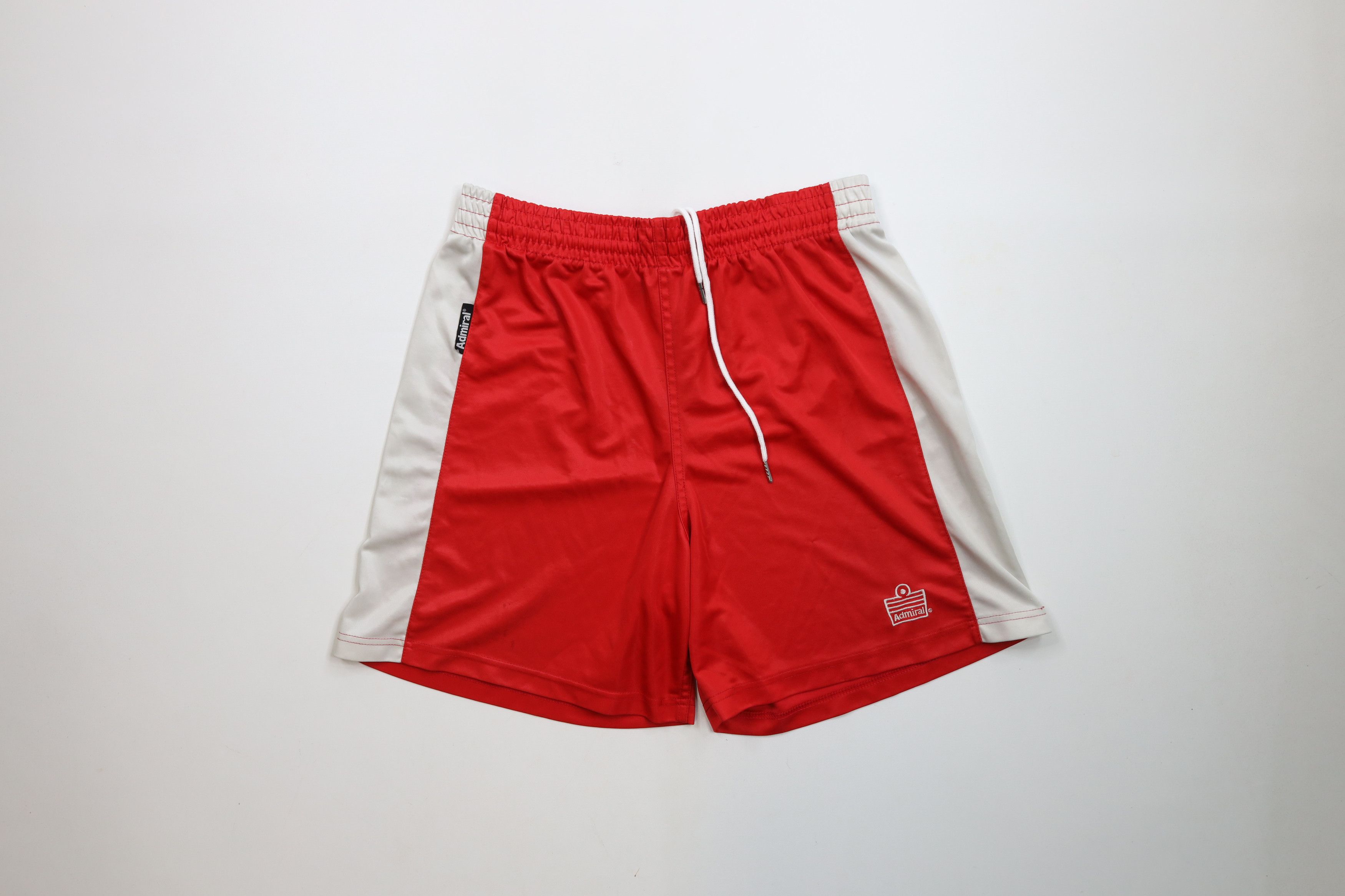 Vintage Vintage 90s Streetwear Running Jogging Soccer Shorts Red Size US 32 / EU 48 - 1 Thumbnail