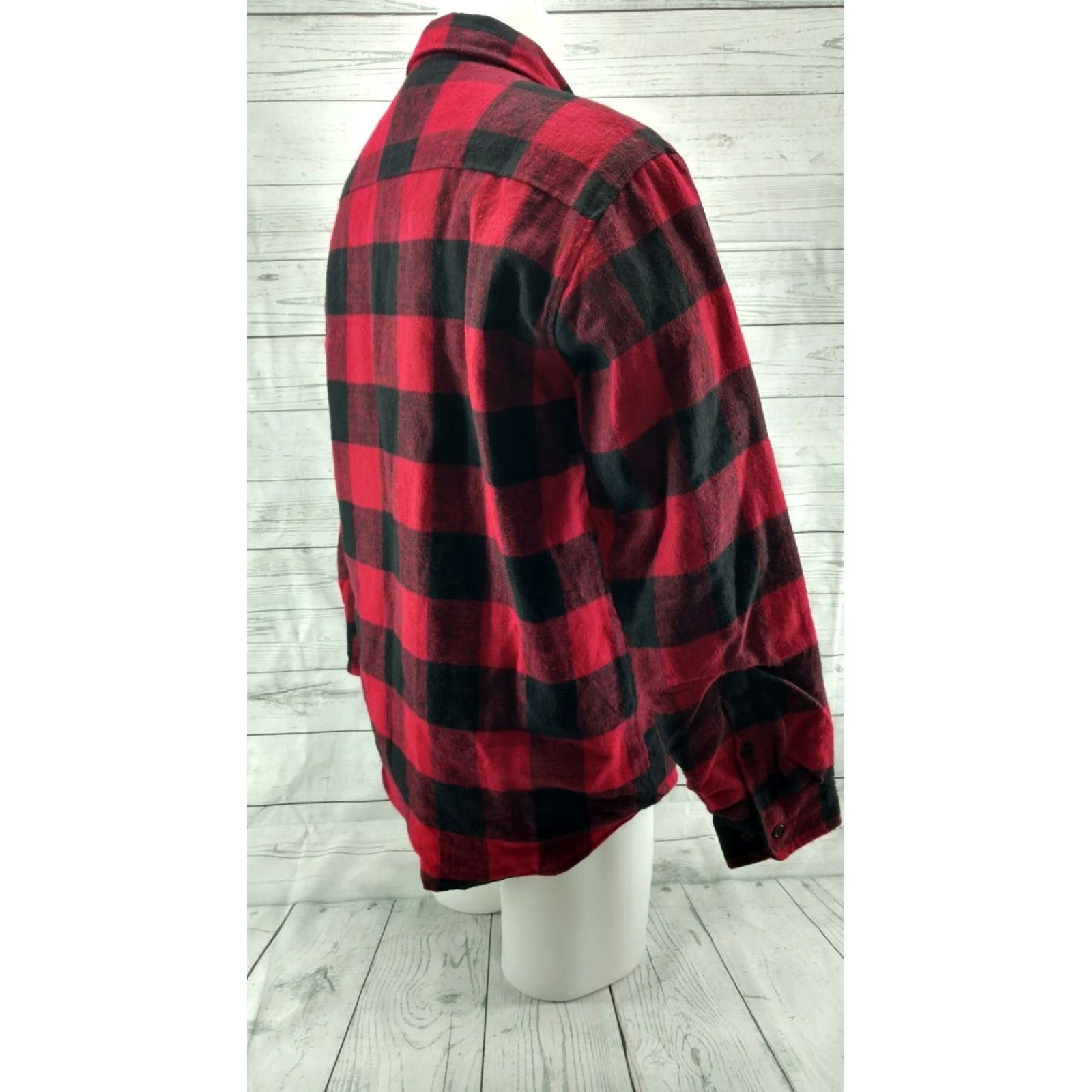 BB Dakota VINTAGE Dakota Red Flannel Jacket Size Medium Plaid Quilted Lining Hipster Dakota Shirt Jacket Mens Size US M / EU 48-50 / 2 - 5 Thumbnail