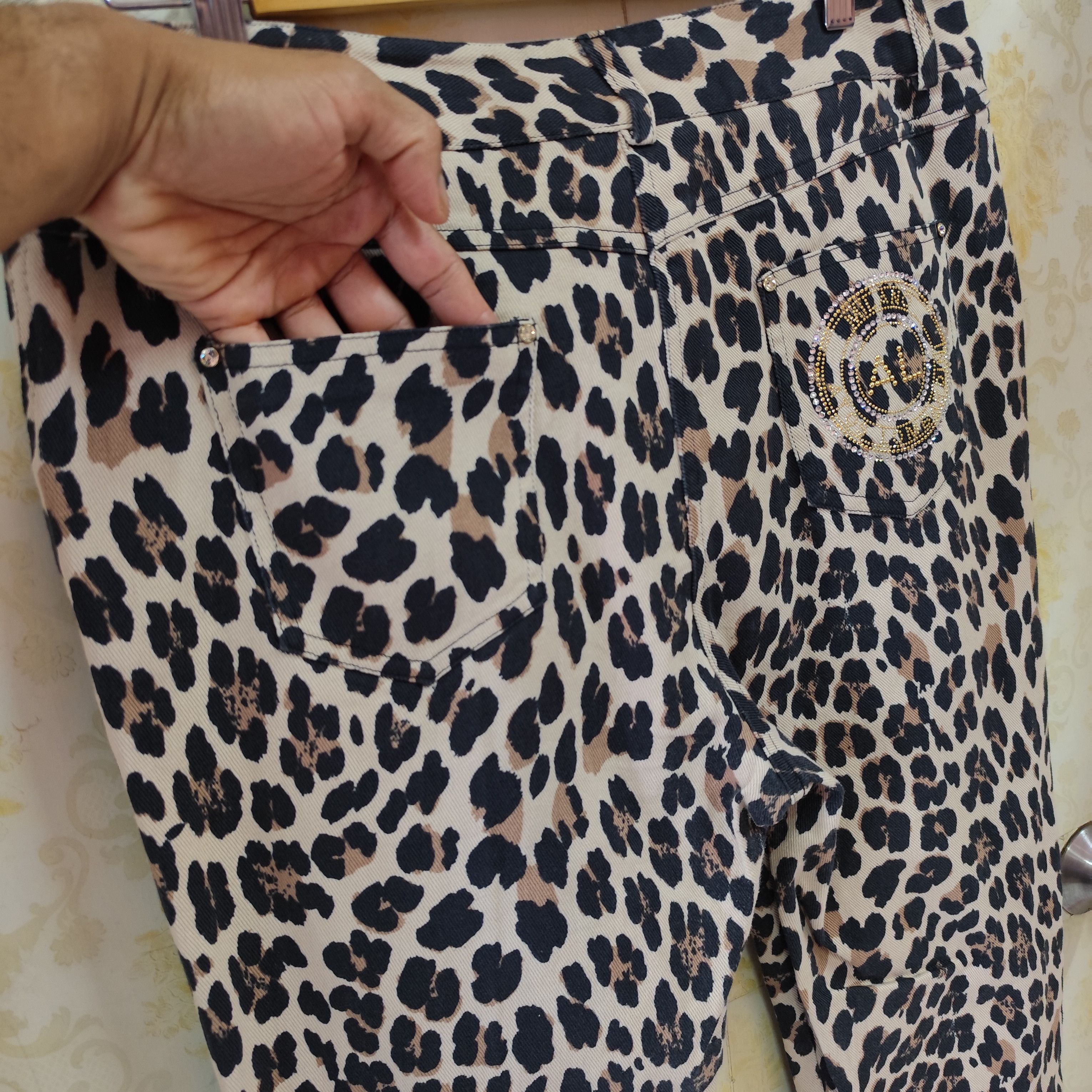 Designer 🇮🇹LEOPARD PRINT PANT BY ATOS LOMBARDINI MADE IN ITALY Size 36" / US 14 / IT 50 - 12 Thumbnail