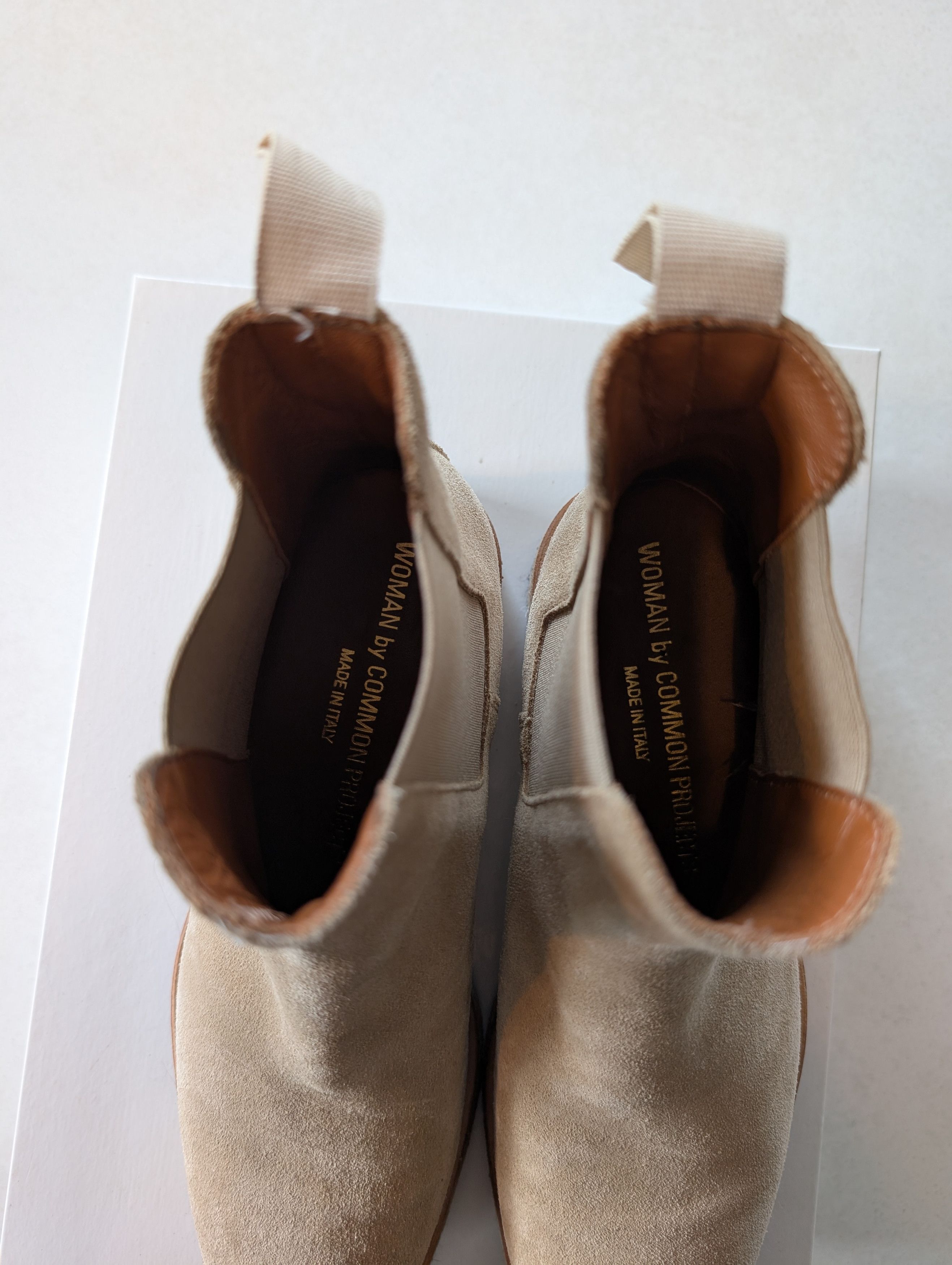 Common Projects Common Projects Chelsea boots Suede Tan Size US 6 / IT 36 - 2 Thumbnail