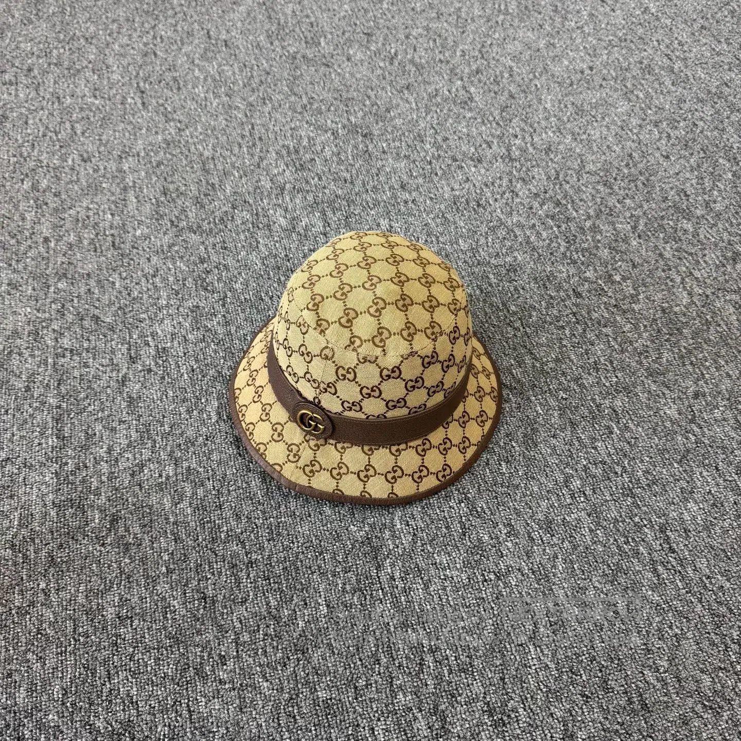 Gucci Guicci size L Double G Old Age Print; Fisherman's Hat| Size ONE SIZE - 1 Thumbnail