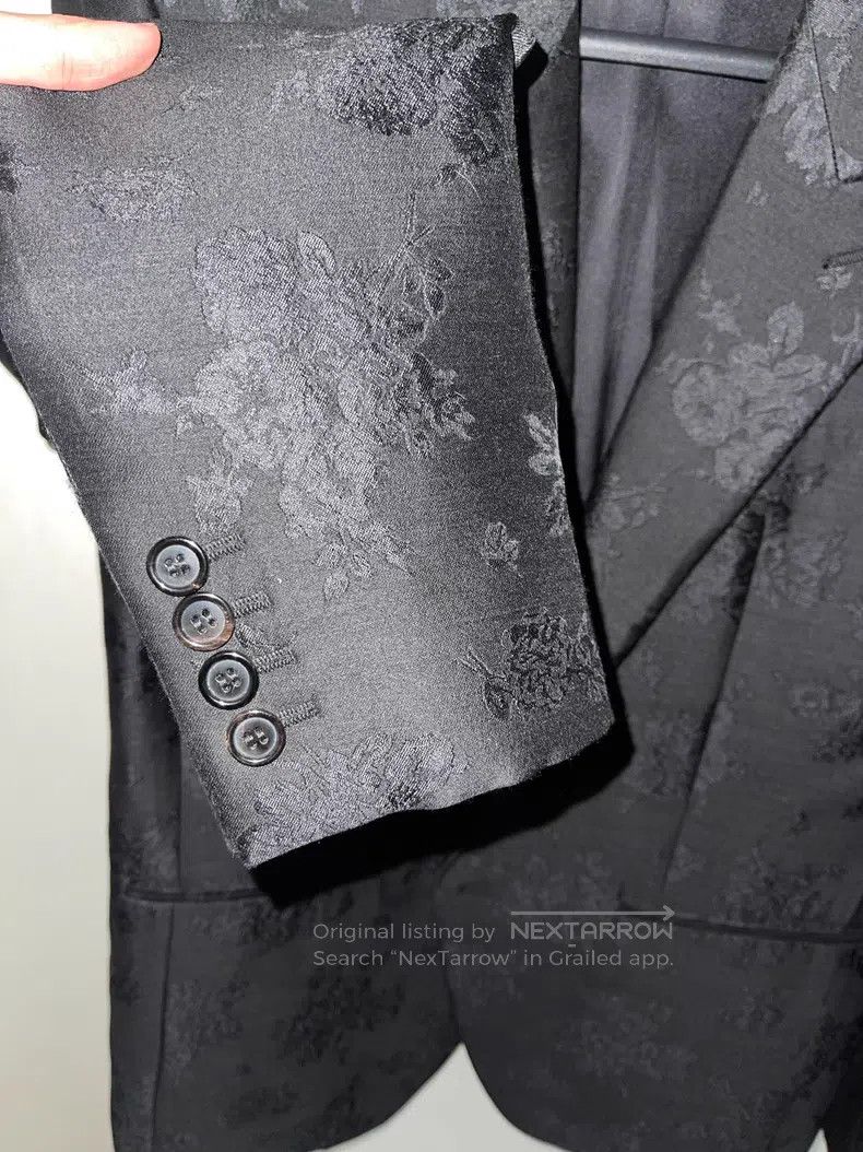 Saint Laurent Paris Saint Laurent Paris Floral Embroidered Jacquard Suit Size US M / EU 48-50 / 2 - 7 Thumbnail