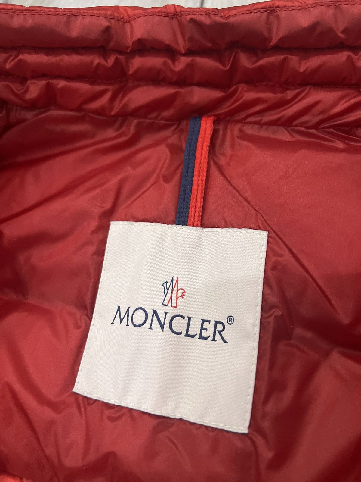 Moncler Moncler Agay down jacket Size US M / EU 48-50 / 2 - 4 Thumbnail