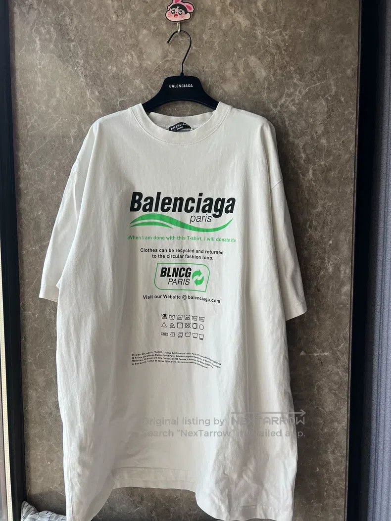 Balenciaga Balenciaga Eco-Friendly Coke Short Sleeve XS Size US XS / EU 42 / 0 - 1 Thumbnail