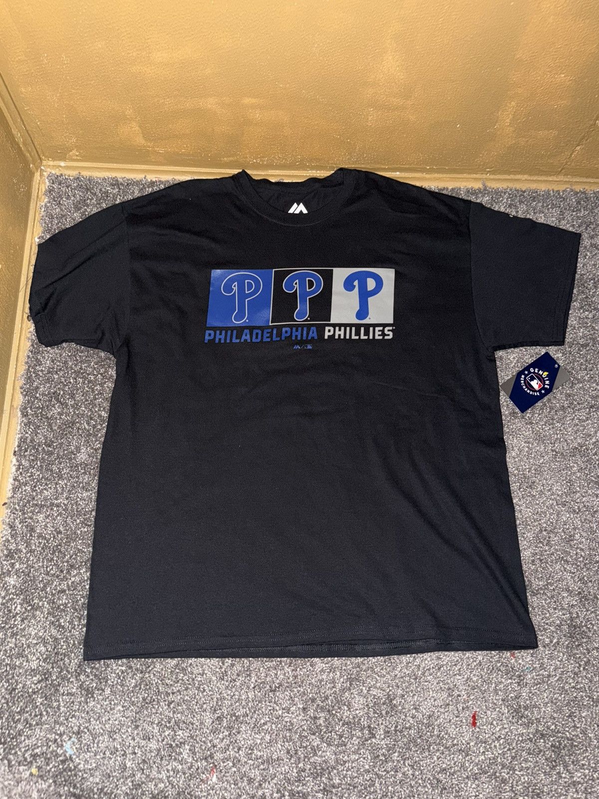 Majestic Majestic MLB Philadelphia Phillies Graphic Tee Mens XL Size US XL / EU 56 / 4 - 13 Thumbnail