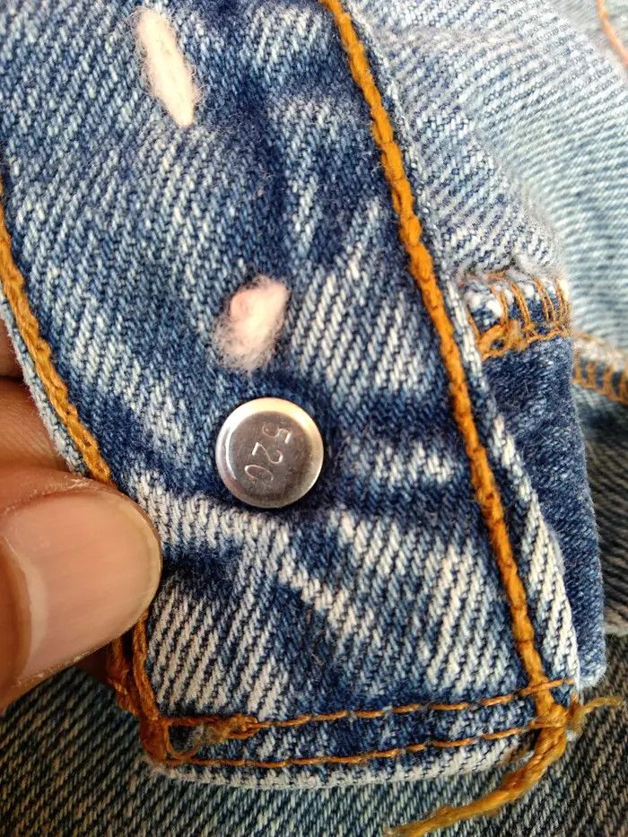 Levi's 90s Vintage Levi's 501 Made In USA Distressed Jeans 36x34 Size US 36 / EU 52 - 12 Thumbnail