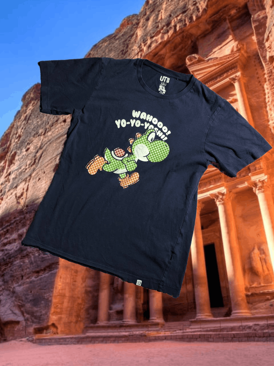 Uniqlo Streetwear T-Shirt Uniqlo NINTENDO Y2K Vintage Size US S / EU 44-46 / 1 - 1 Thumbnail