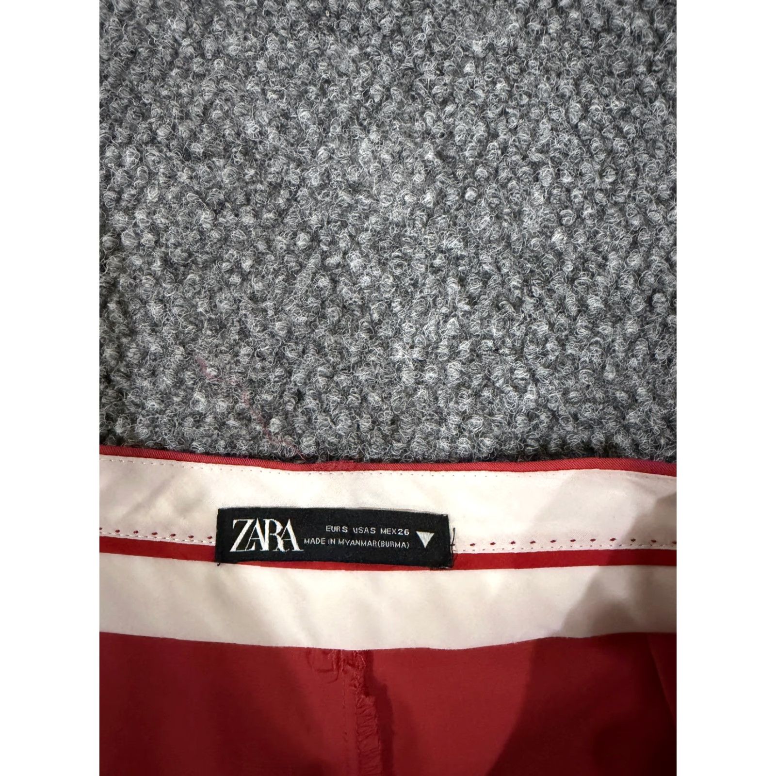 Zara Zara pants mens small red straight leg dress trousers career slacks 28x32 Size US 29 - 4 Thumbnail
