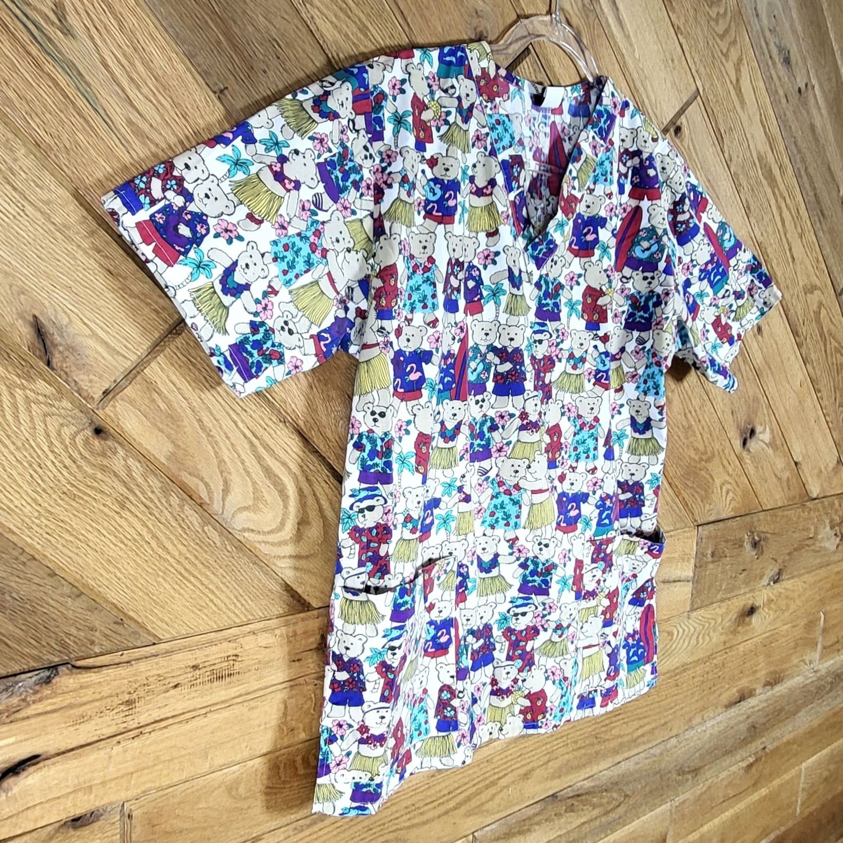 Vintage Barco Scrub Top Womens Size S Medical V-Neck Hawaiian Bear Print Pockets Size S / US 4 / IT 40 - 7 Thumbnail