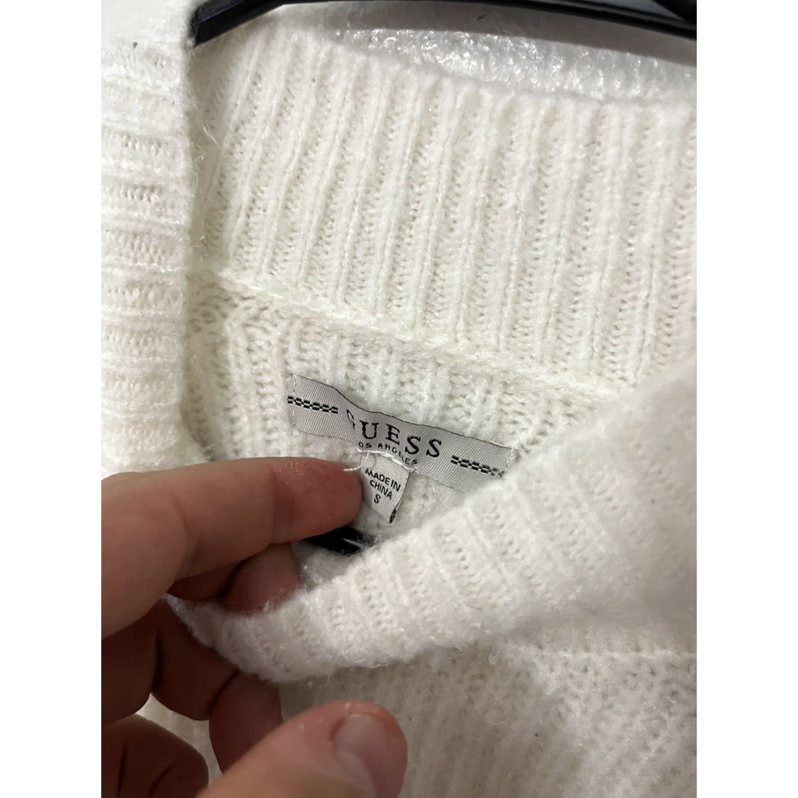 Guess GUESS Sweater Women's S White Knit Round Neck Long Sleeve Acrylic Blend Pullover Size S / US 4 / IT 40 - 2 Thumbnail