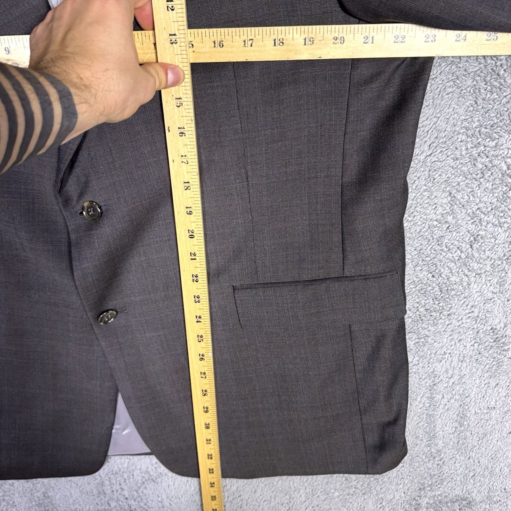 Hart Schaffner Marx Hart Schaffner Marx Gold Trumpeter Suit Mens 46R 42x32 Wool 2 Piece Set Cuffed Size 46R - 5 Thumbnail