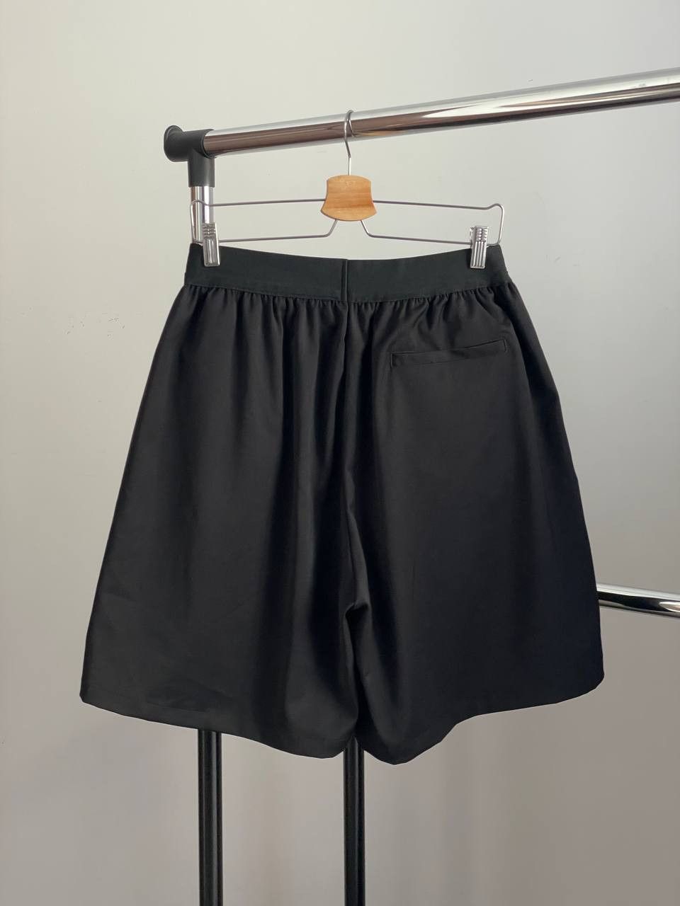 WE11DONE We11Done Stitching Black Cotton Track Oversize Fit Shorts Size US 34 / EU 50 - 4 Thumbnail
