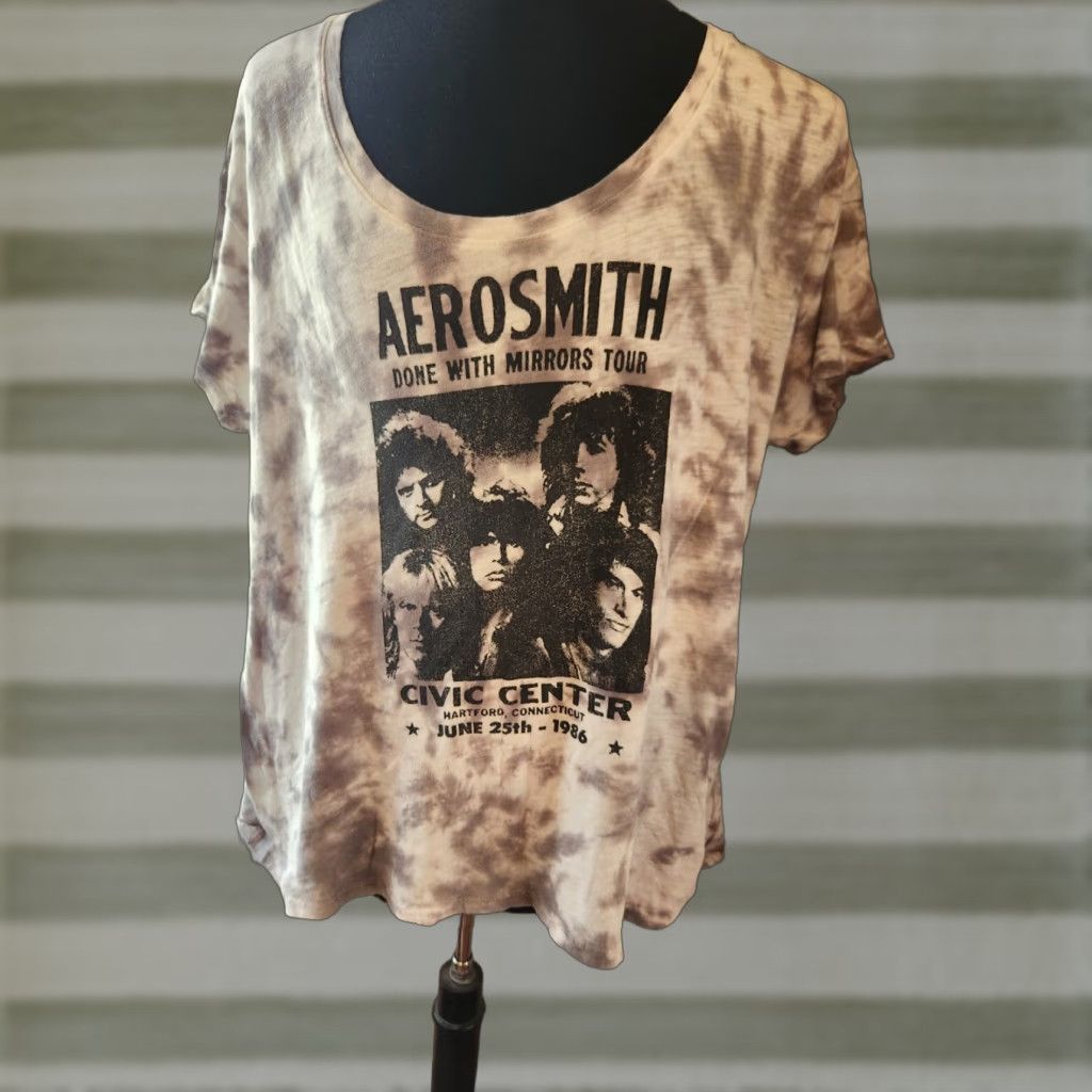 Aerosmith Aerosmith Done with Mirrors Tour T-Shirt Womens M Gray Tie Dye Oversized Knit Riot Shirt Regular Fit Rock Music Casual Sleeve Round Neck Short Sleeve Size M / US 6-8 / IT 42-44 - 1 Thumbnail