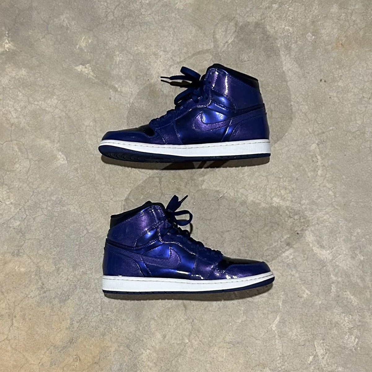 Jordan Brand Air Jordan 1 Retro Deep Royal 2016 US 10.5 Size US 10.5 / EU 43-44 - 4 Thumbnail
