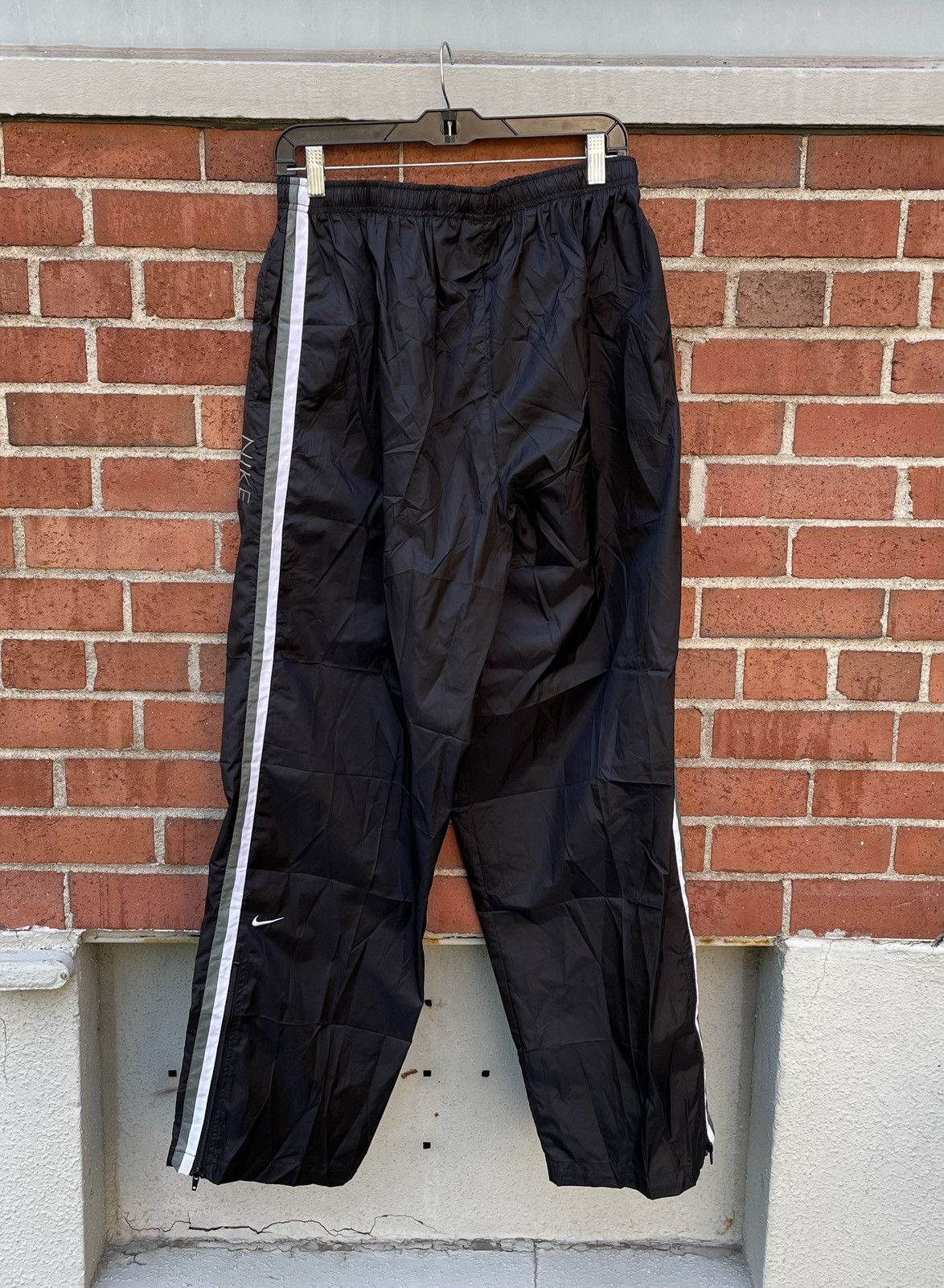 Nike Vintage NIKE Spell Out Side Striped Athletic Track Pants Size US 30 / EU 46 - 4 Thumbnail