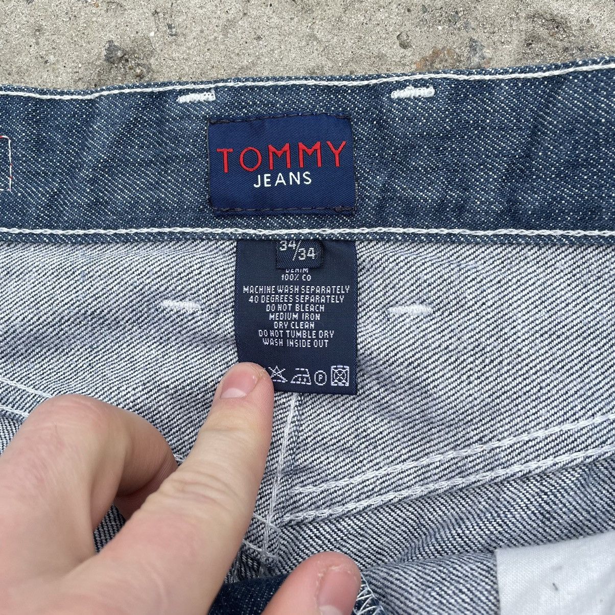 Tommy Hilfiger × Vintage Luxury Tommy Hilfiger Jeans W34xL34 Pants Workwear style Size US 34 / EU 50 - 9 Thumbnail