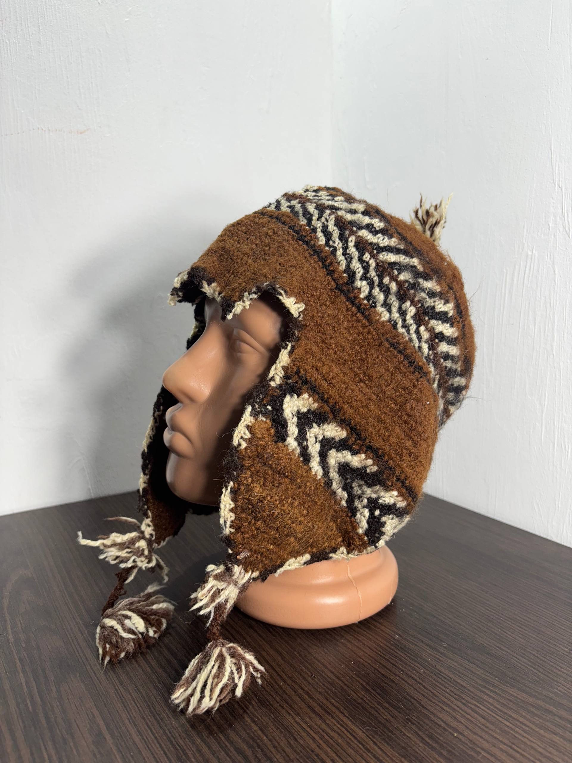 Vintage Vintage Aztek Barbarian Knit Ushanka Hat Size ONE SIZE - 2 Thumbnail