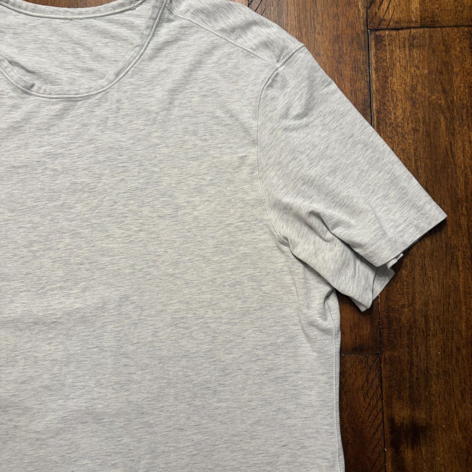Lululemon Lululemon Shirt Mens Medium Gray Tech Short Sleeve Raglan Size US M / EU 48-50 / 2 - 3 Thumbnail