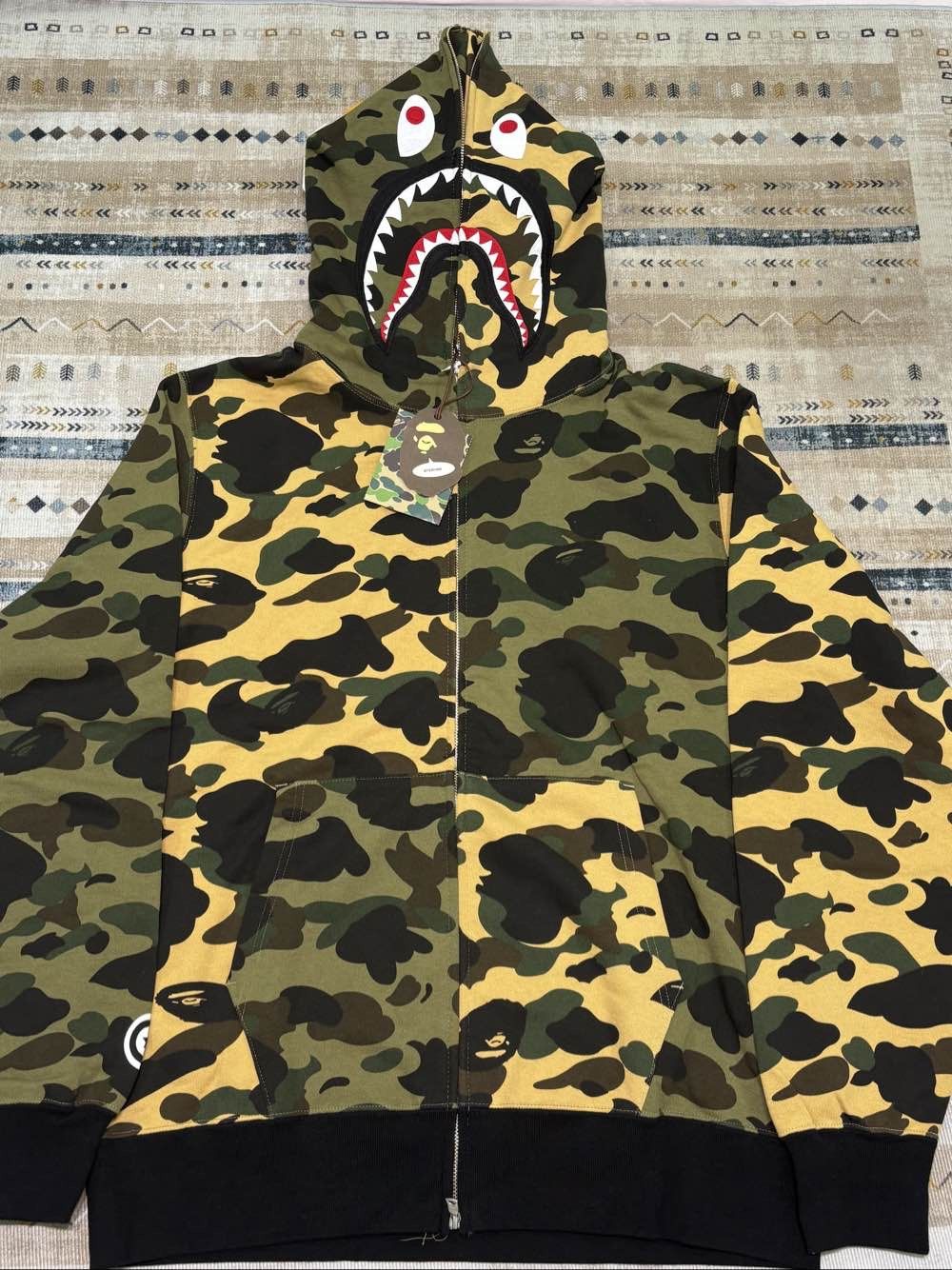 Bape A BATHING APE Camo Shark Full Zip Hoodie XXL Size US XXL / EU 58 / 5 - 1 Thumbnail
