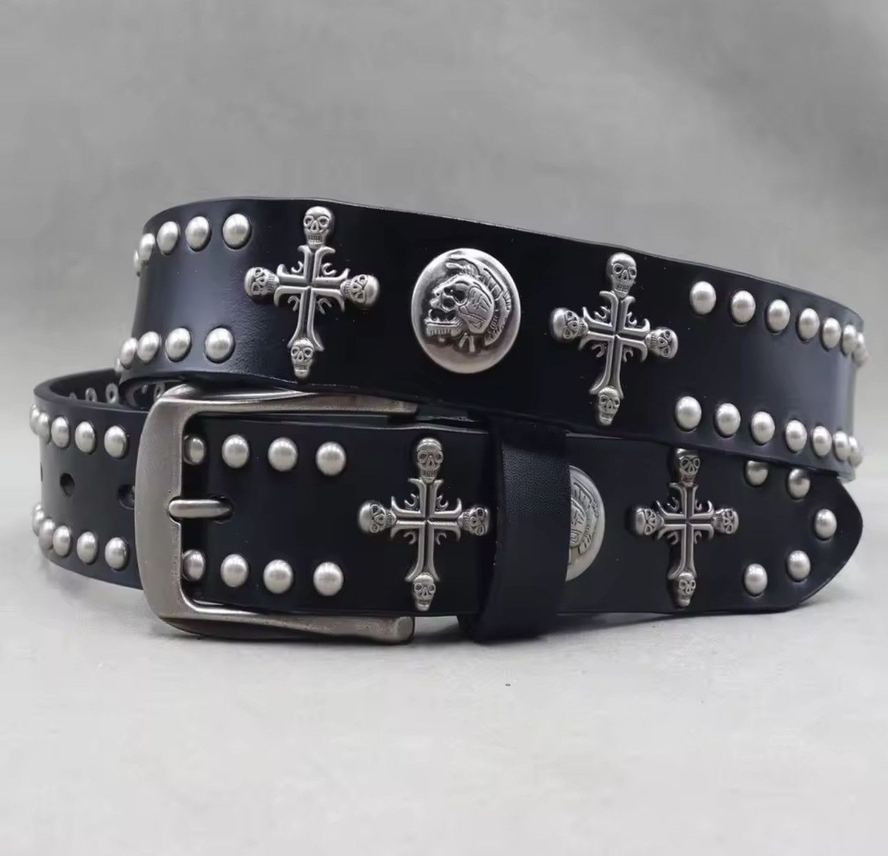 Other Genuine Leather Heavy Metal Rivet Punk Cowboy Style Belt Size ONE SIZE - 2 Thumbnail