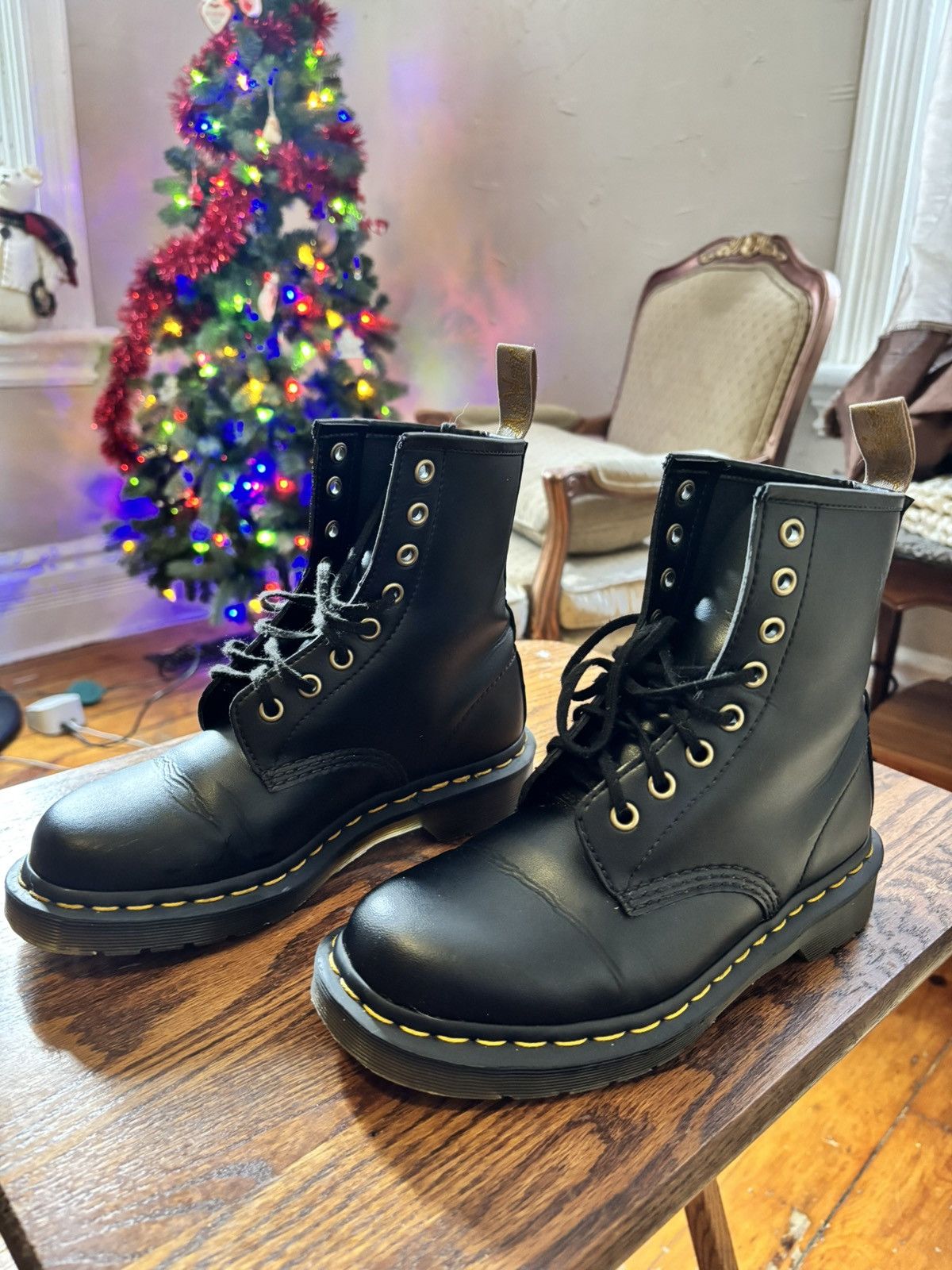 Dr. Martens Dr Marten Boots Size 6 womens Size US 6 / IT 36 - 3 Thumbnail