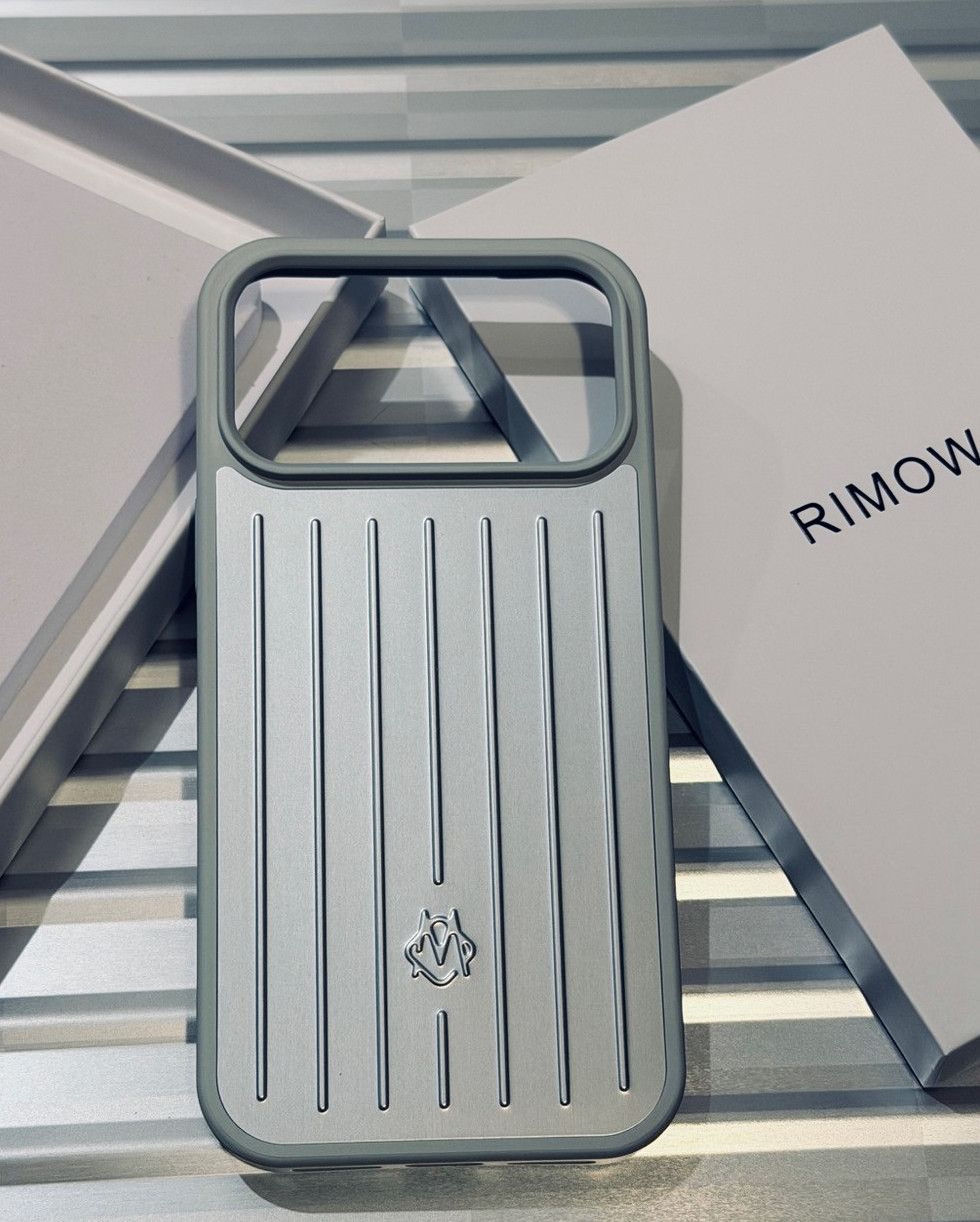 Rimowa Rimowa iPhone 15 Pro Max Polycarbonate Case - Silver | Grailed