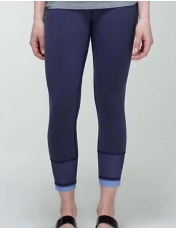 Designer Lululemon Find Your Flow Crop Leggings 23” Navy Blue Size 6 Size 28" / US 6 / IT 42 - 1 Thumbnail