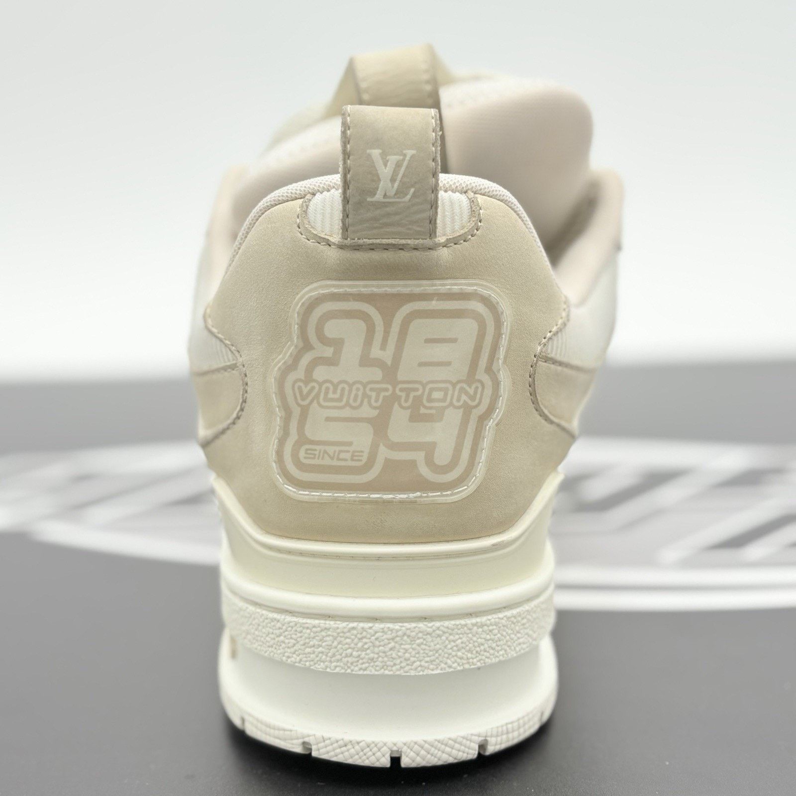 Louis Vuitton Louis Vuitton Skate ' Beige White ' | GREAT COND! Size US 8.5 / EU 41-42 - 9 Thumbnail