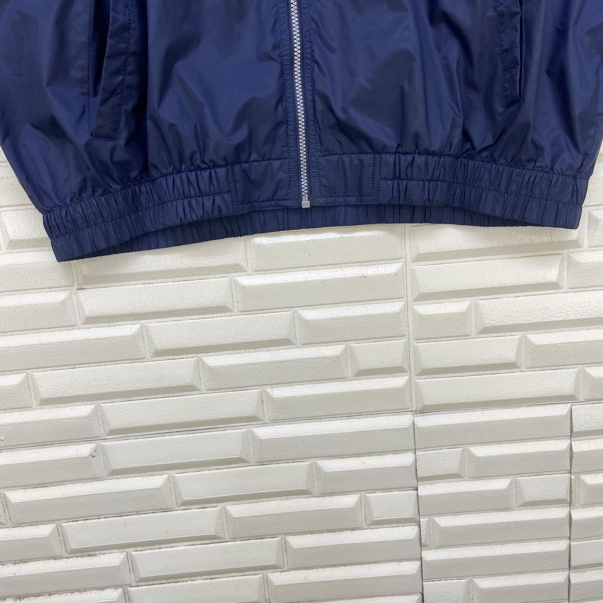 Nike Vintage Nike Swoosh Zipper Light Jacket Size US XXL / EU 58 / 5 - 9 Thumbnail
