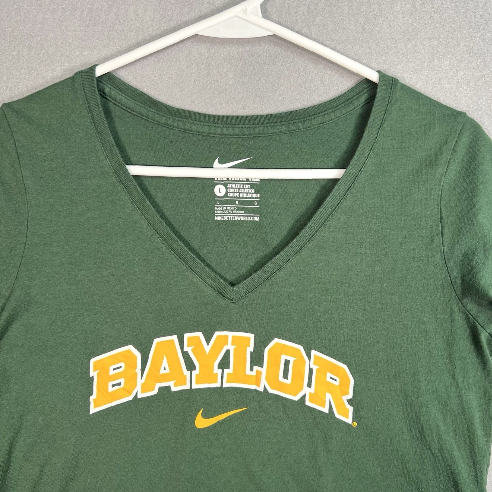 Nike Nike Tee Baylor University Swoosh V Neck T Shirt Womens Large Green Athletic Cut Size L / US 10 / IT 46 - 4 Thumbnail