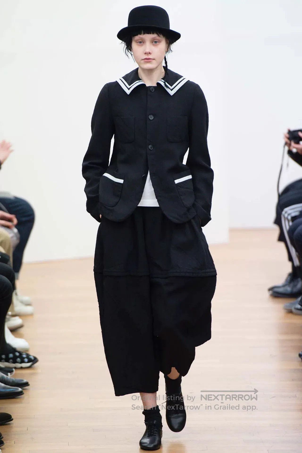 Comme des Garcons Comme des Garcons Black Balloon Cropped Pants. Size 33" - 7 Thumbnail