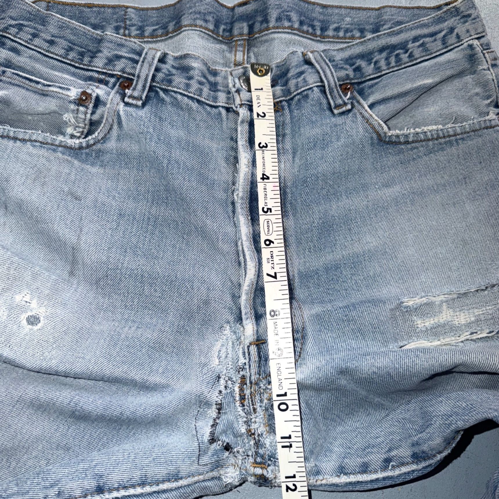 Levi's Levi's 501 Jeans Vintage 80s USA Light Wash Distressed 33 New Never-Used? 501 Model 80s Theme Mens Jeans Size US 33 - 7 Thumbnail
