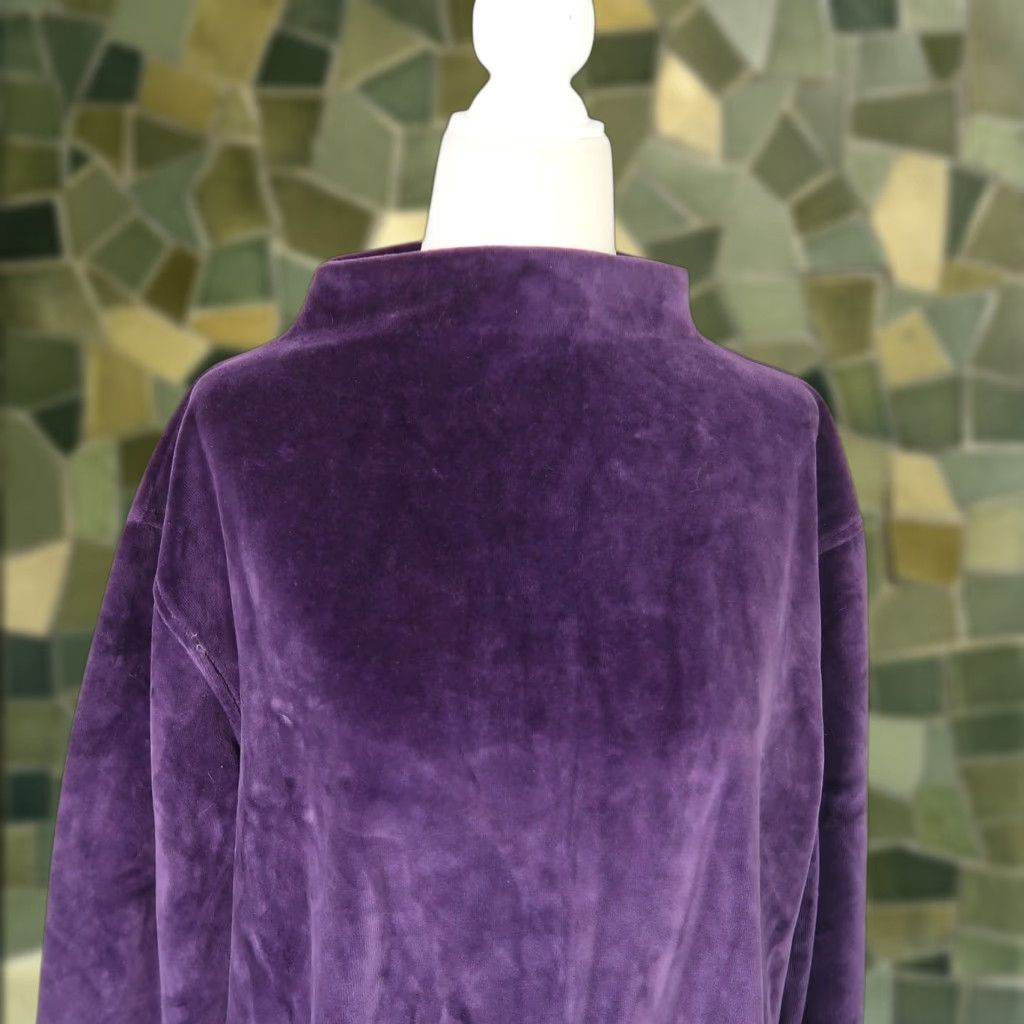 Jones New York VINTAGE Jones Wear Purple Velour Velvet Mockneck Tunic Top XL Women Velour Mock Neck Tunic 90s Nightfall Purple Ladies Blouse Size XL / US 12-14 / IT 48-50 - 1 Thumbnail