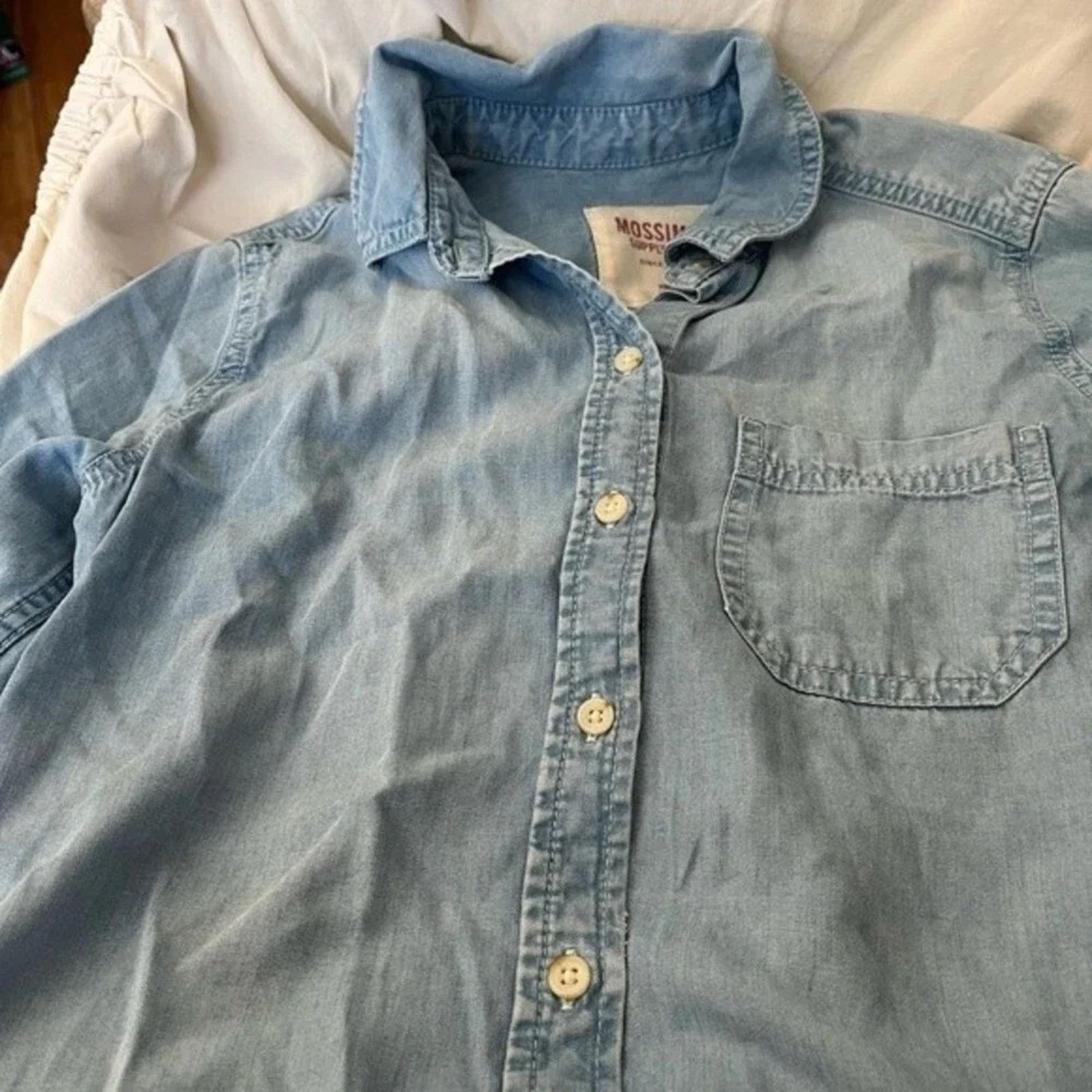 Mossimo Mossimo chambray long sleeved shirt, size XS Size XS / US 0-2 / IT 36-38 - 1 Thumbnail