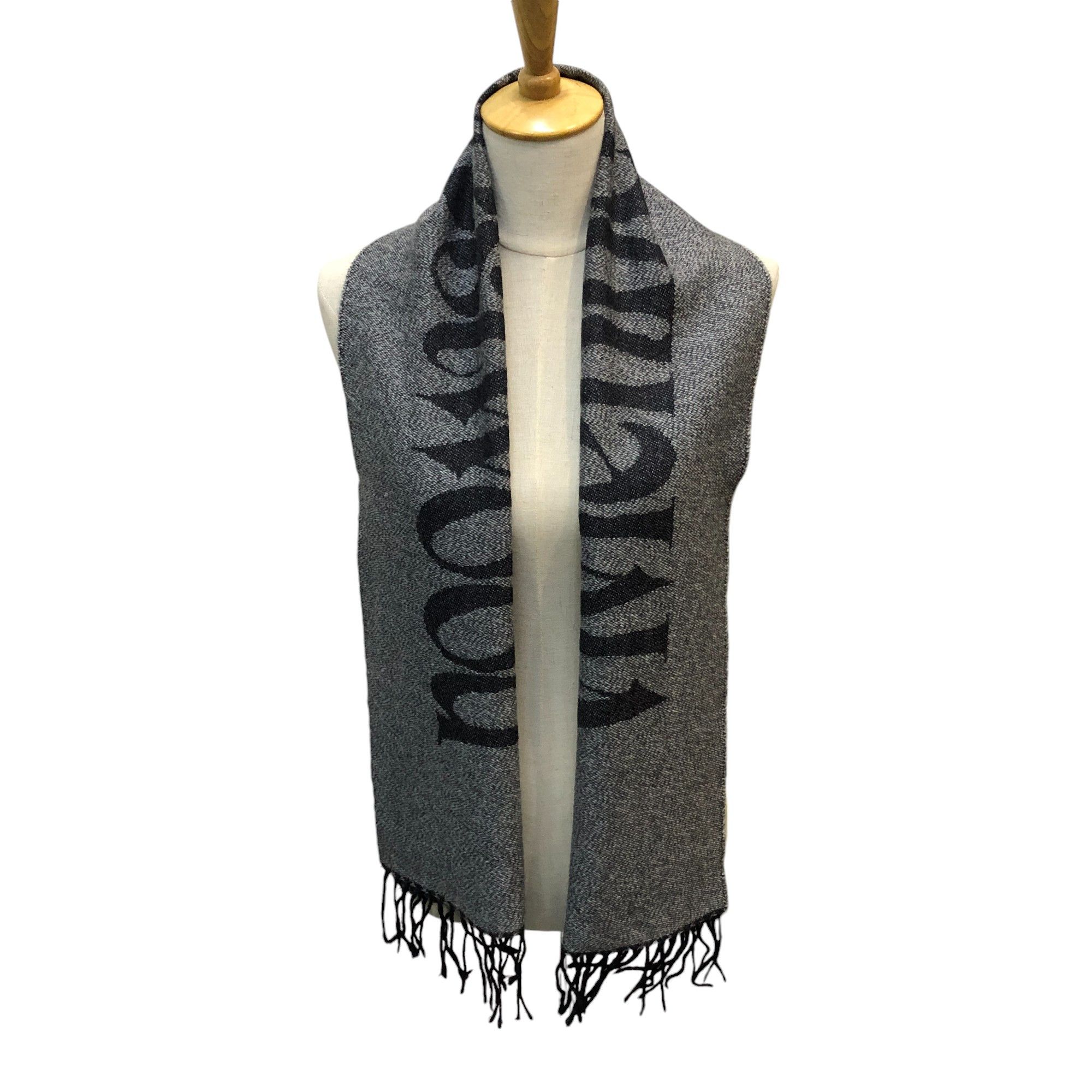 Vivienne Westwood Vivienne Westwood Spell Out Scarf Muffler Neckwear V2835 Size ONE SIZE - 1 Thumbnail