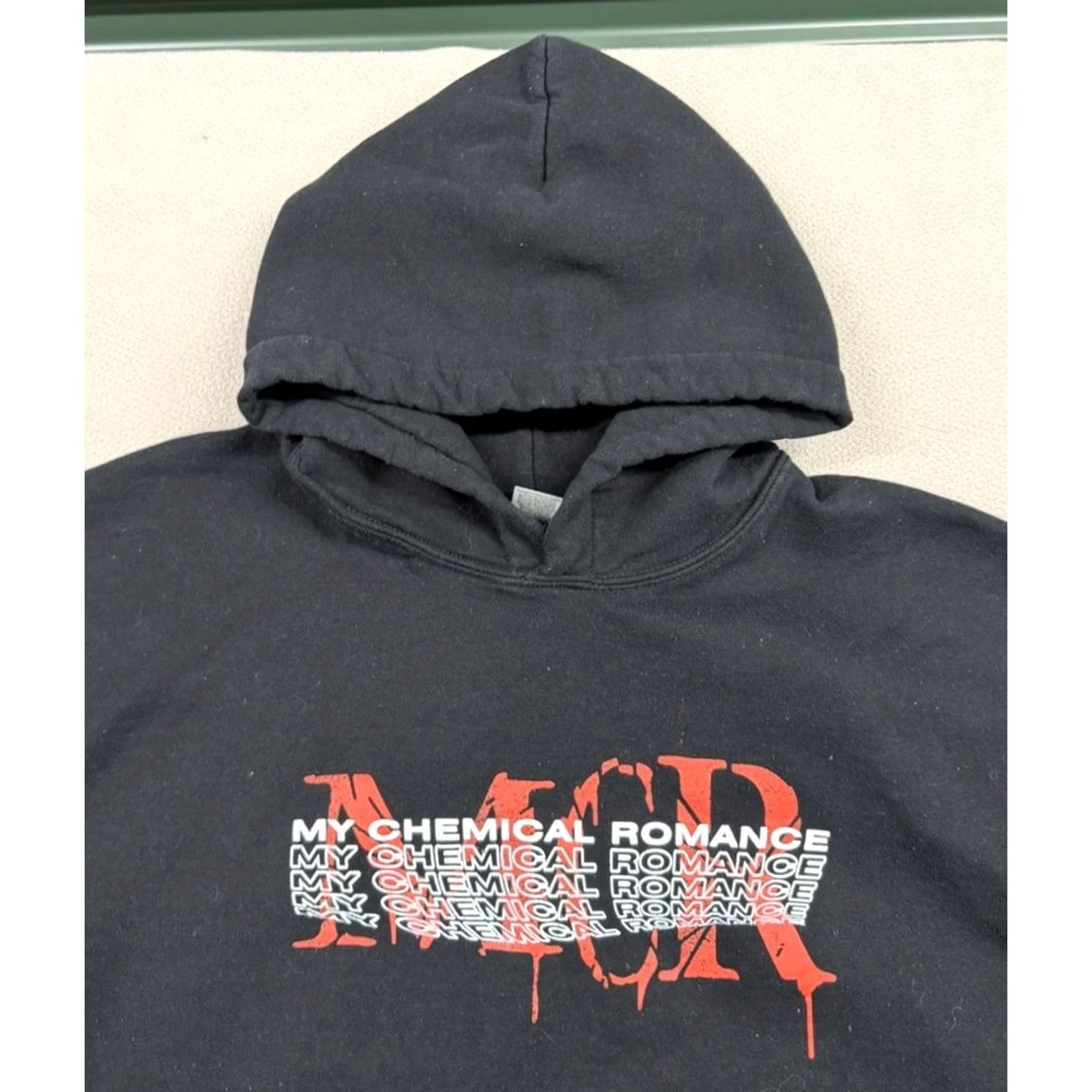 Gildan VINTAGE My Chemical Romance I Brought You My Bullets Hoodie Adult L Black Band Merch Music Emo Rock Punk Mens Size US L / EU 52-54 / 3 - 6 Thumbnail