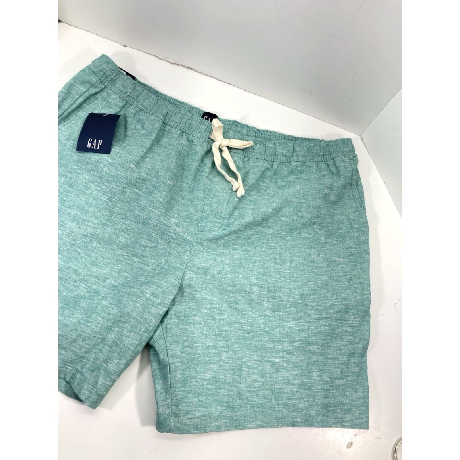 Gap VINTAGE? (No) Gap Linen Pull On Shorts Men 2XL 42X10 Green Elastic Waist Drawstring Pockets Shirt? Size US 39 - 6 Thumbnail
