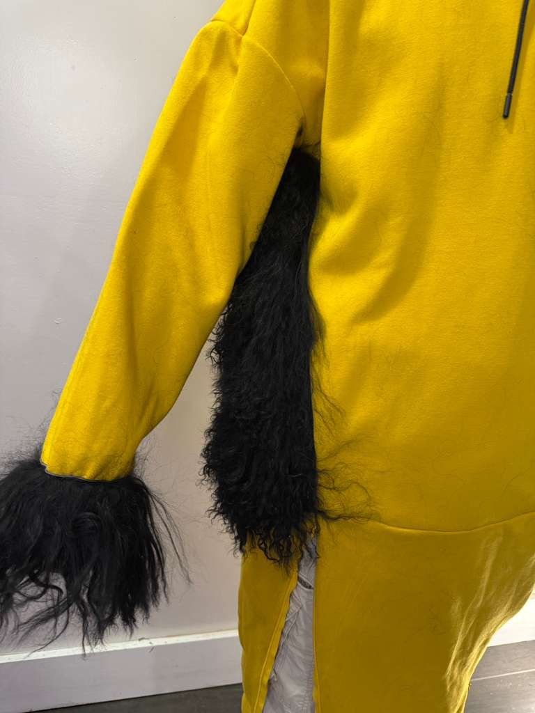 Other Custom-made Yellow Hooded Robe with Real mongolian Fur Size US L / EU 52-54 / 3 - 6 Thumbnail