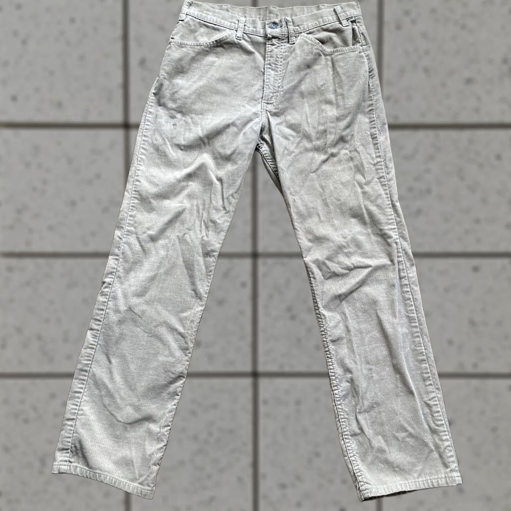 Levi's VINTAGE Levi's Pants Mens 33x32 Beige 519 USA Made 80s Corduroy Size US 33 - 1 Thumbnail