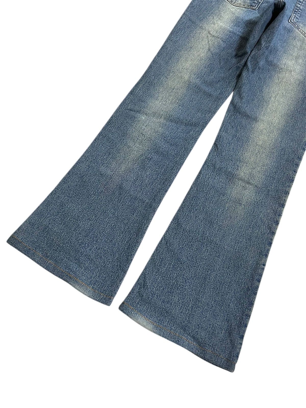 Japanese Brand × Vintage Vintage Japanese WORLD BAZAAR Patchwork Design Flare Jeans Size US 30 / EU 46 - 7 Thumbnail