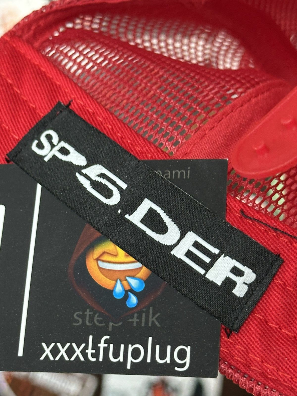 Sp5der × Young Thug Spider Worldwide Silk Web Bank Red Trucker Cap Size ONE SIZE - 7 Thumbnail
