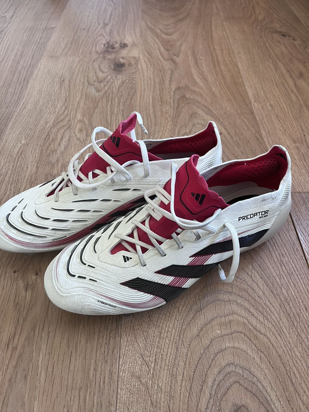 Adidas Adidas Predator Soccer Shoes/Cleats Size US 7.5 / EU 40-41 - 1 Thumbnail