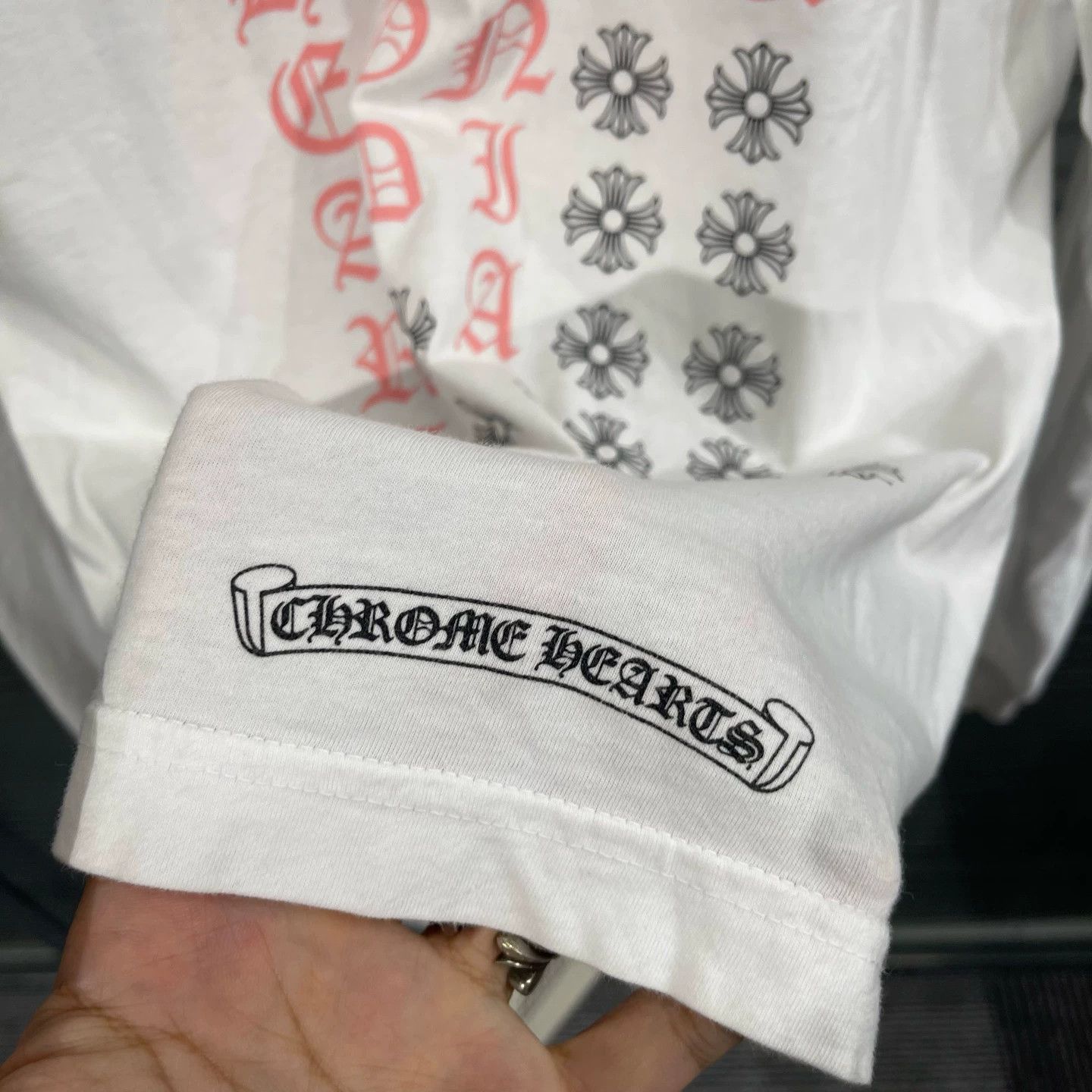 Chrome Hearts Chrome Hearts White Back Pink Sanskrit Print LS Size US M / EU 48-50 / 2 - 7 Thumbnail