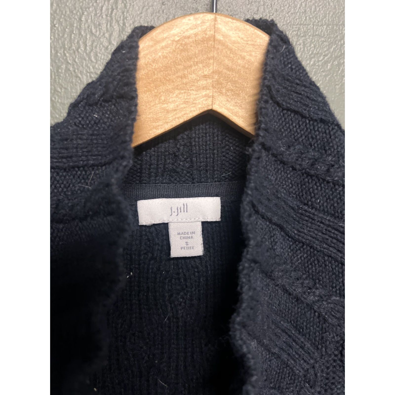 J. Jill Womens J Jill Cardigan Sweater Navy Blue Cable-Knit Pockets 3 Button V-Neck Size S Size S / US 4 / IT 40 - 2 Thumbnail