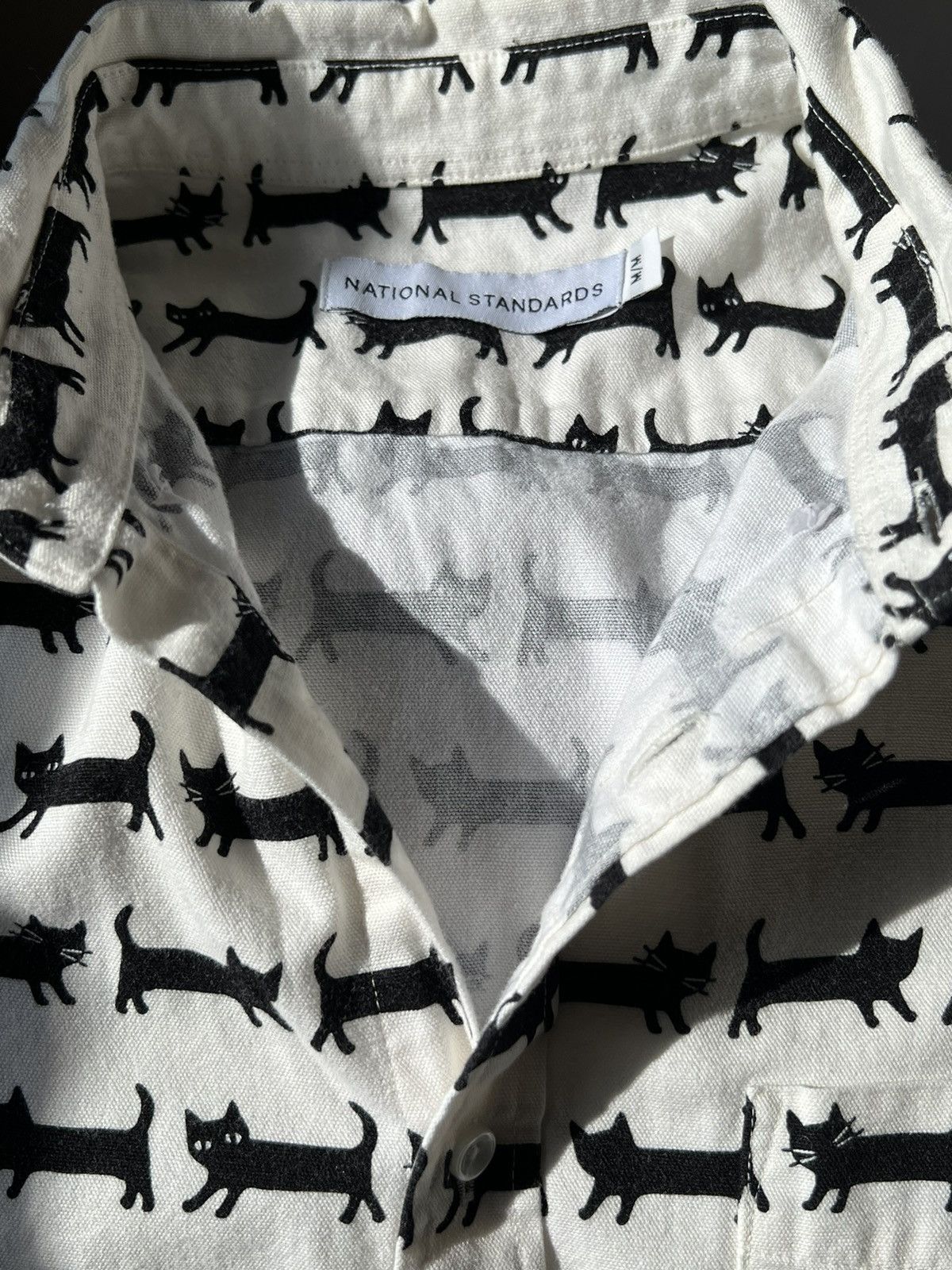 National Standard NATIONAL STANDARDS white, black cat button down Size US M / EU 48-50 / 2 - 3 Thumbnail