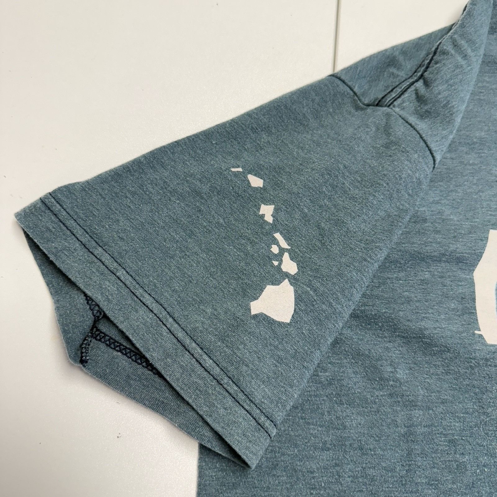 Quiksilver Vintage Quiksilver Kauai Hawaii T Shirt Mens Large Y2K Surf Size US L / EU 52-54 / 3 - 5 Thumbnail