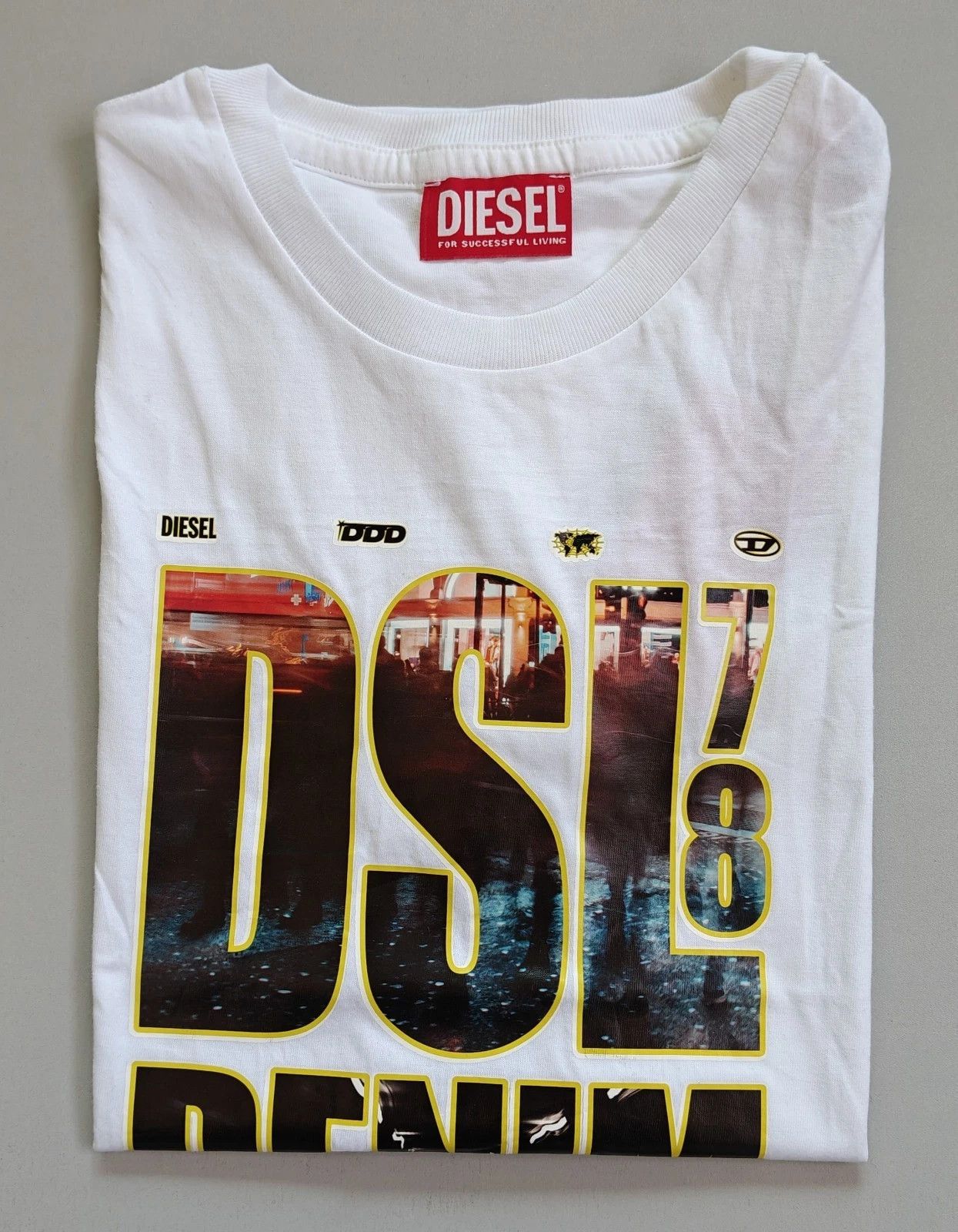 Diesel DIESEL White T-shirt with DSL 78 Denim print T 4172 Size US XS / EU 42 / 0 - 1 Thumbnail